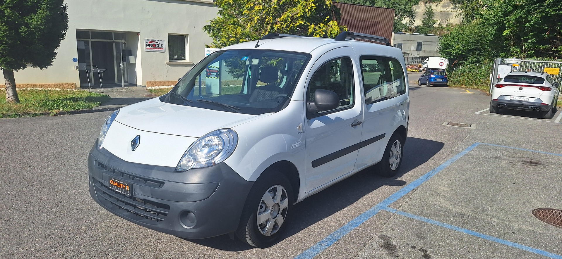 RENAULT Kangoo 1.6 16V Expression-image-2