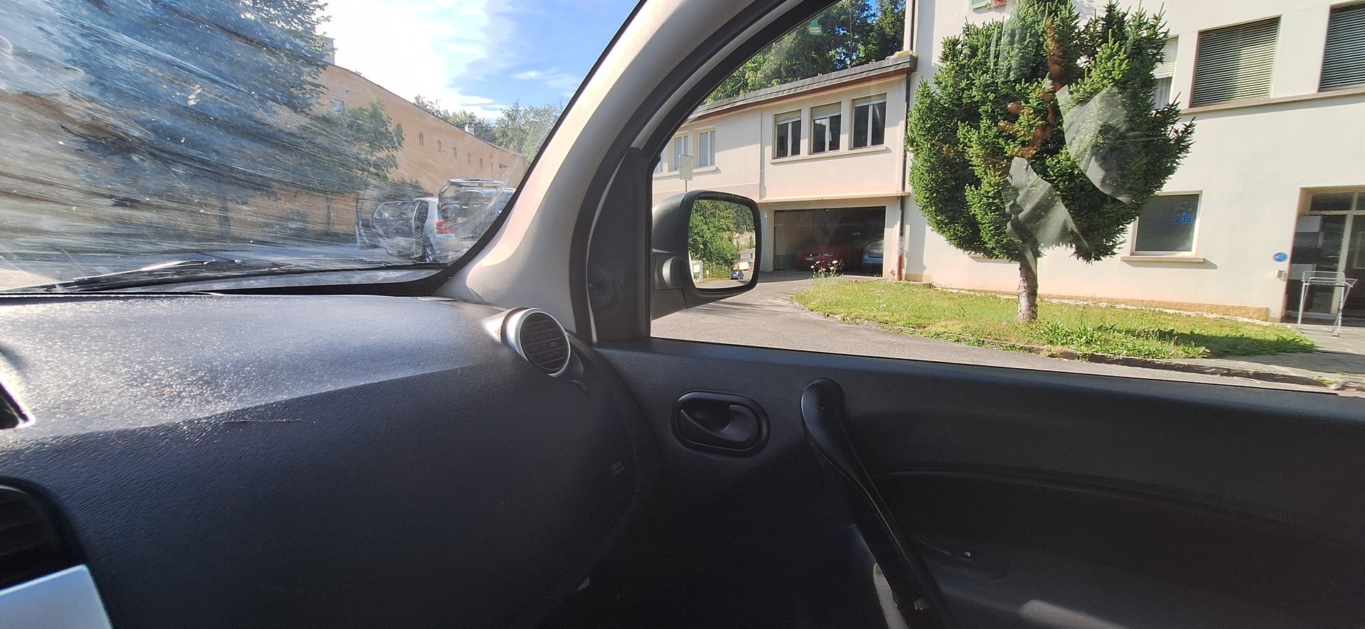 RENAULT Kangoo 1.6 16V Expression-image-23