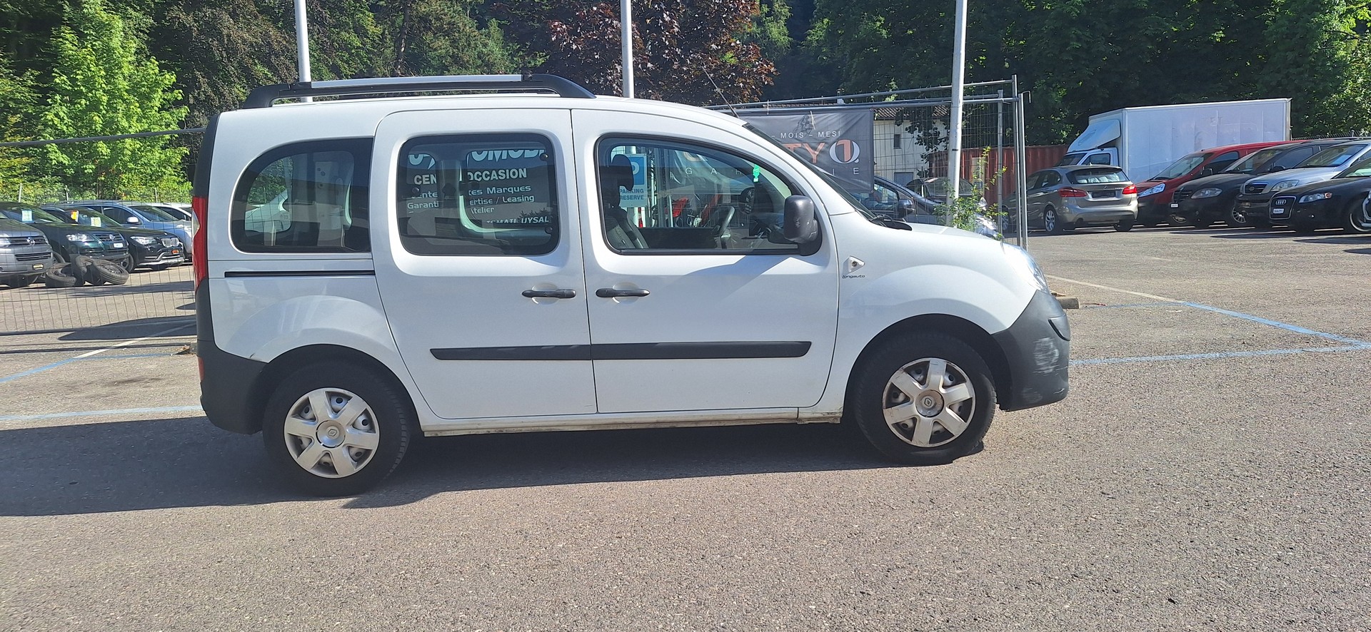 RENAULT Kangoo 1.6 16V Expression-image-7