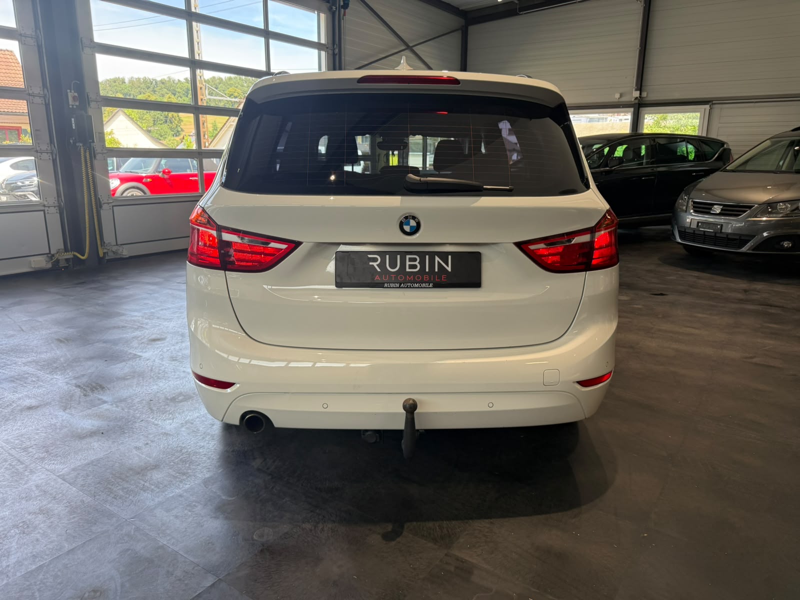 BMW 218d xDrive Gran Tourer Steptronic-image-3