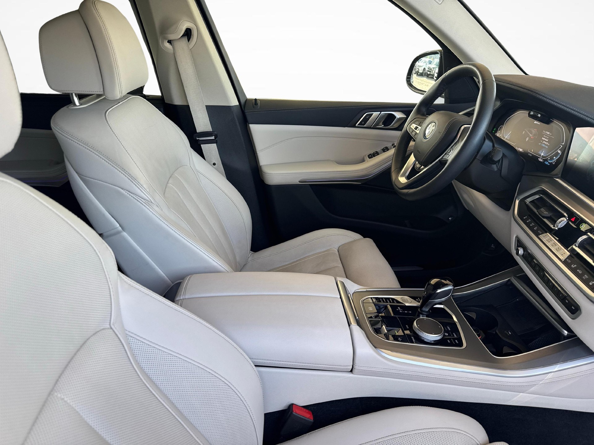 BMW X5 45e xDrive-image-10