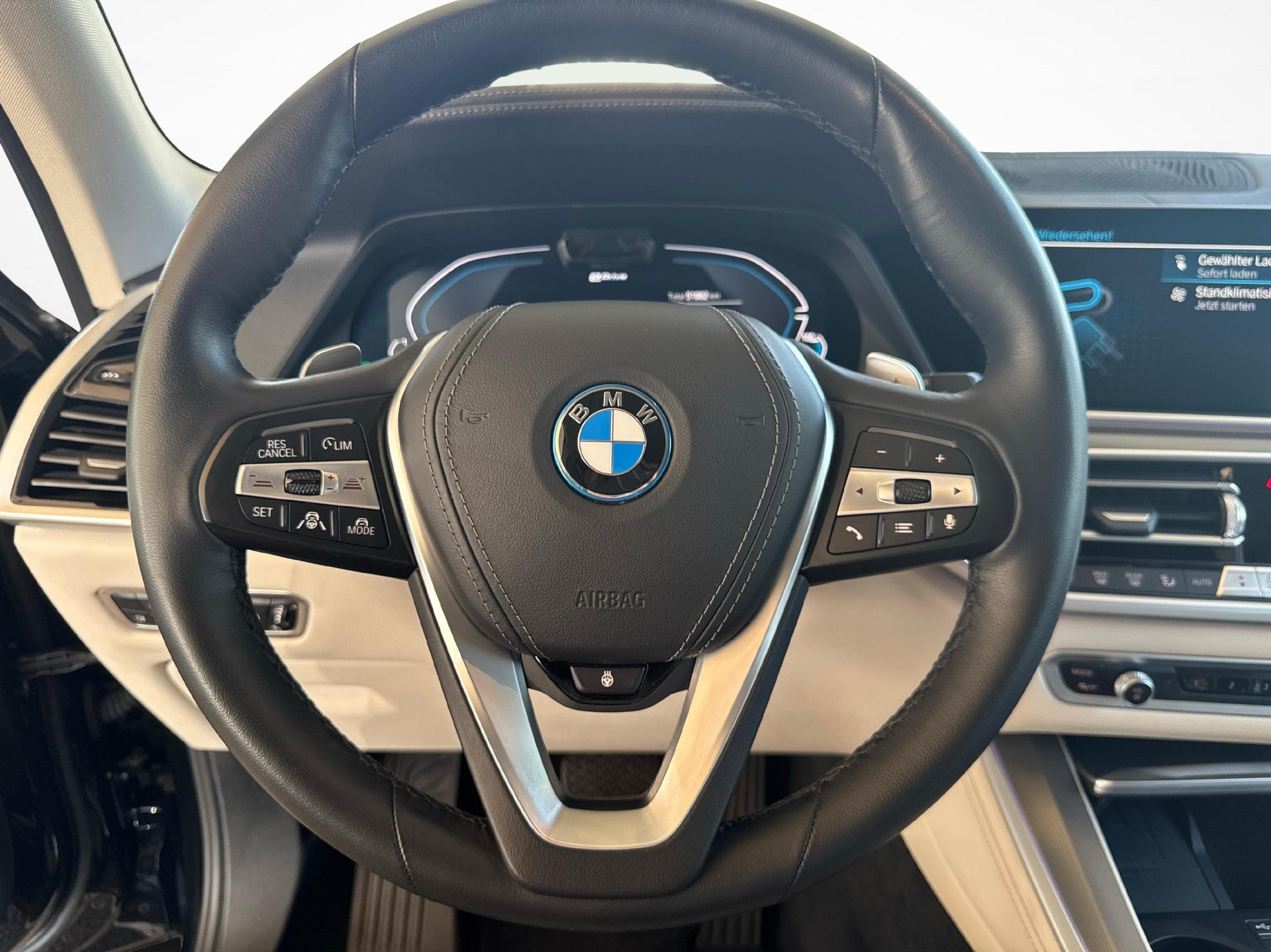 BMW X5 45e xDrive-image-14