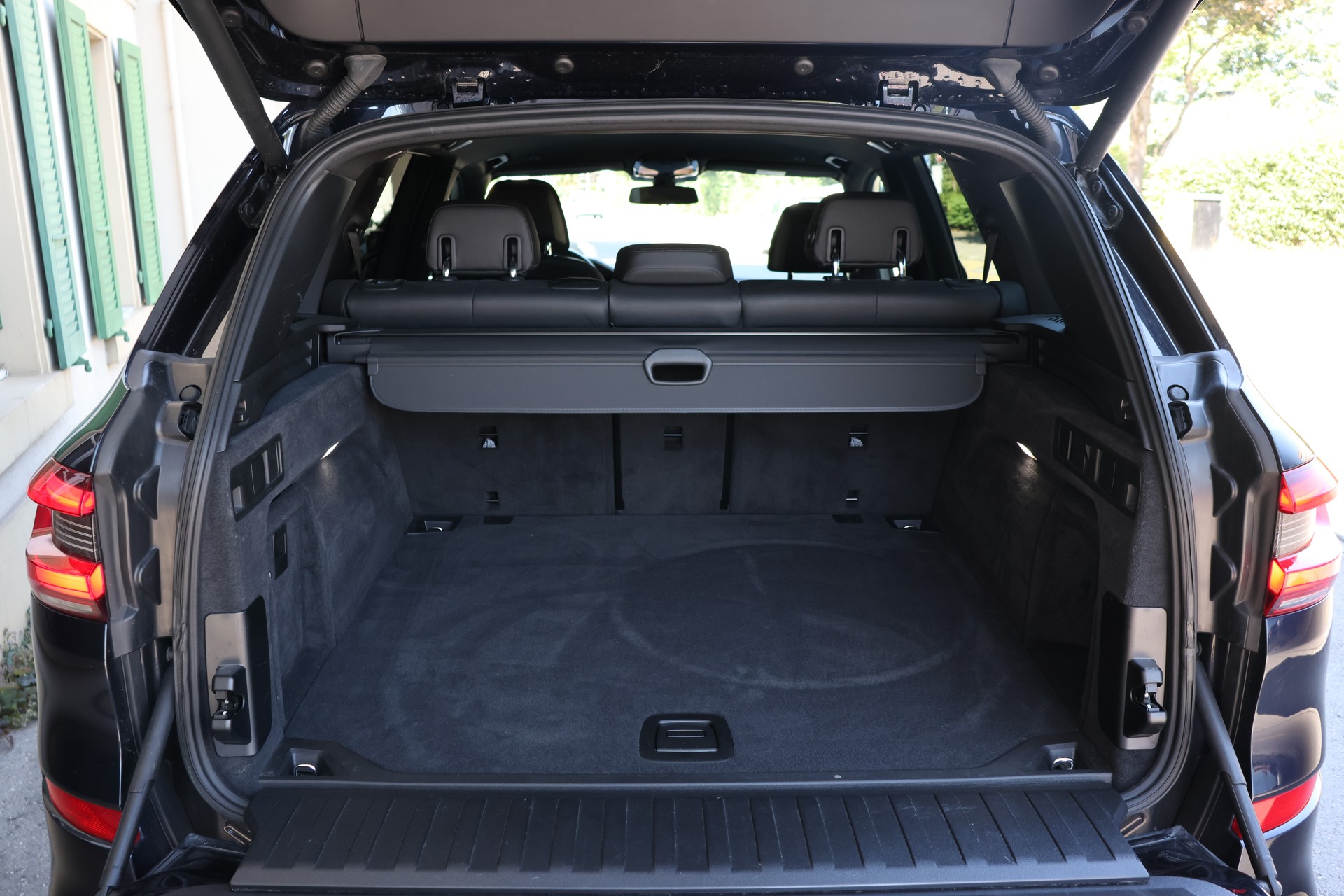 BMW X5 xDrive 40i Steptronic-image-6