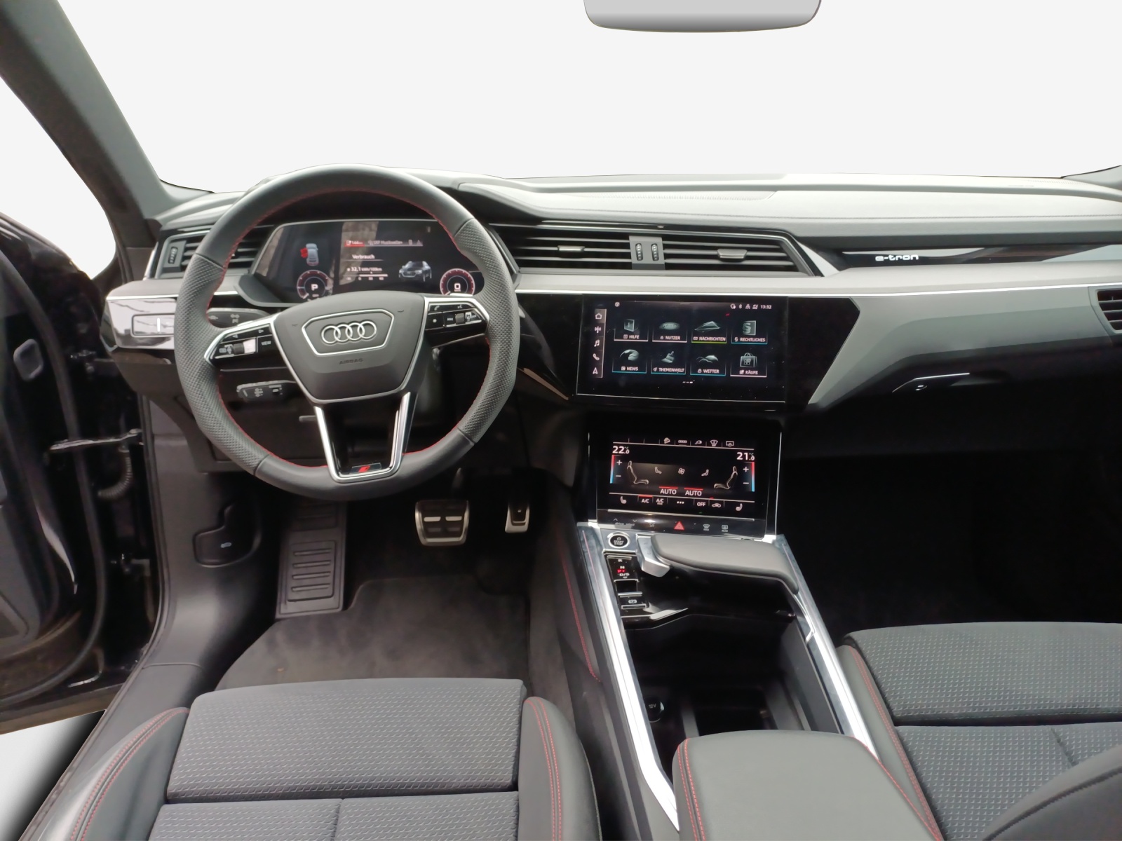 AUDI Q8 Sportback 55 e-tron Black Edition quattro-image-9