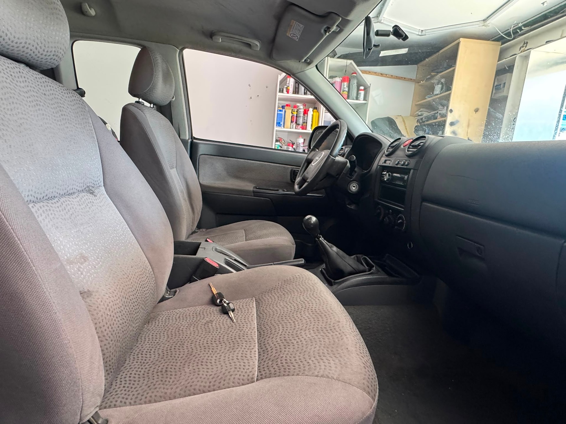 ISUZU D-MAX SpaceCab LS 3.0 4x4-image-11