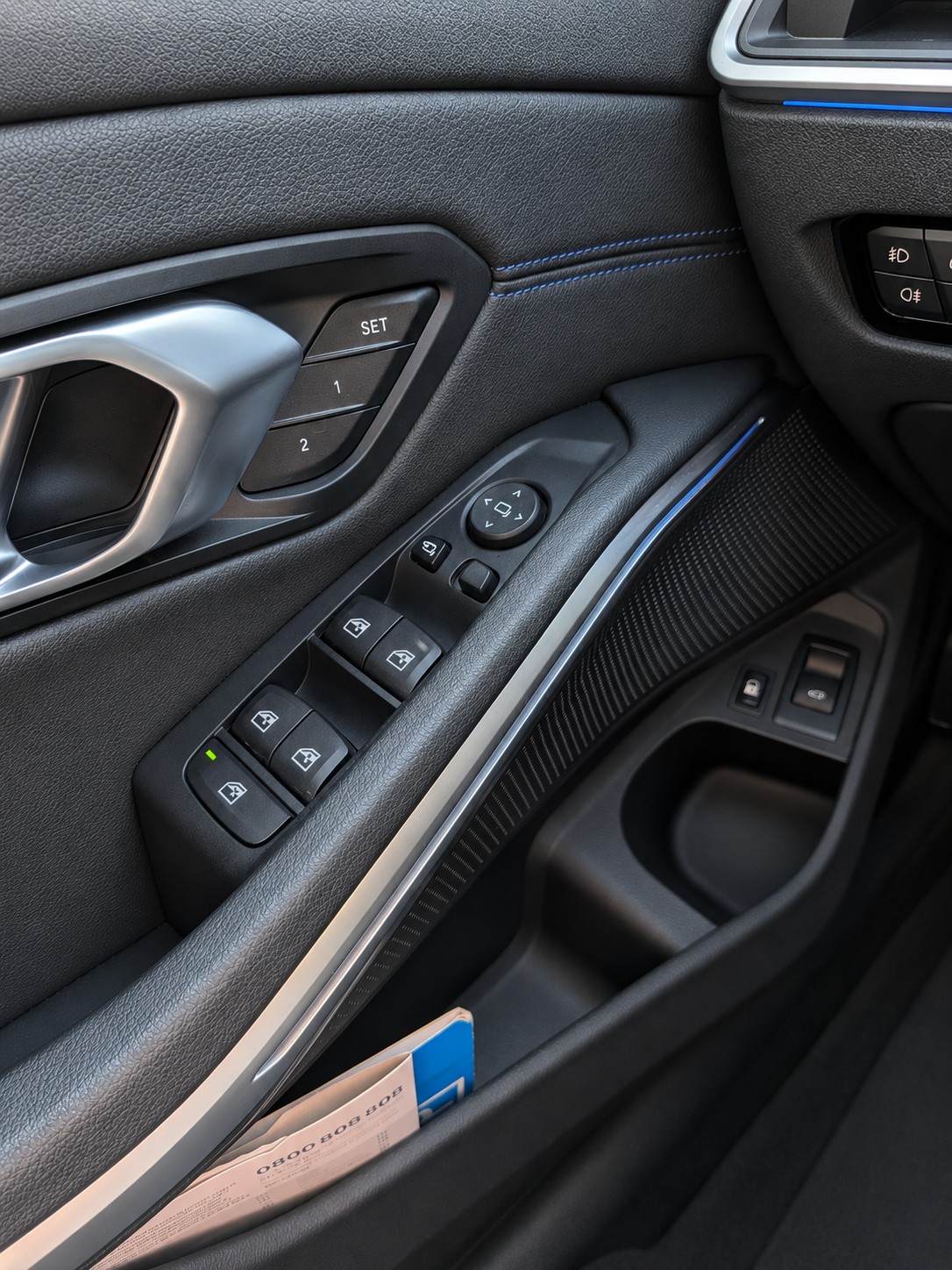 BMW 330e xDrive M sport-image-5