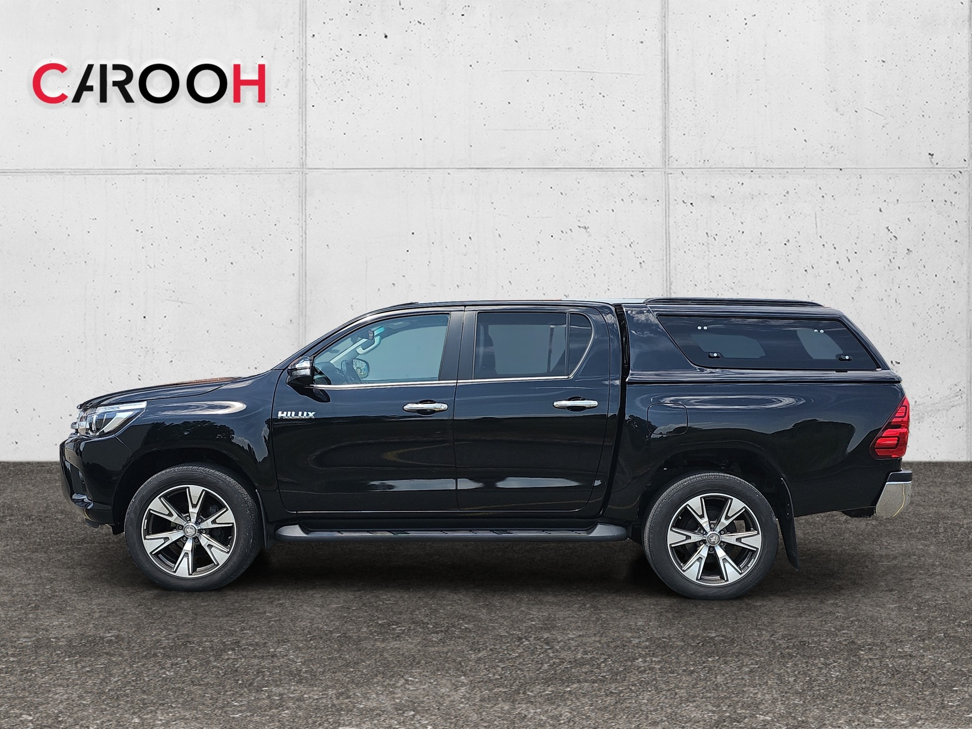 TOYOTA Hilux 2.4-4D Sol Premium Double Cab 4x4 A-showroom-element-3