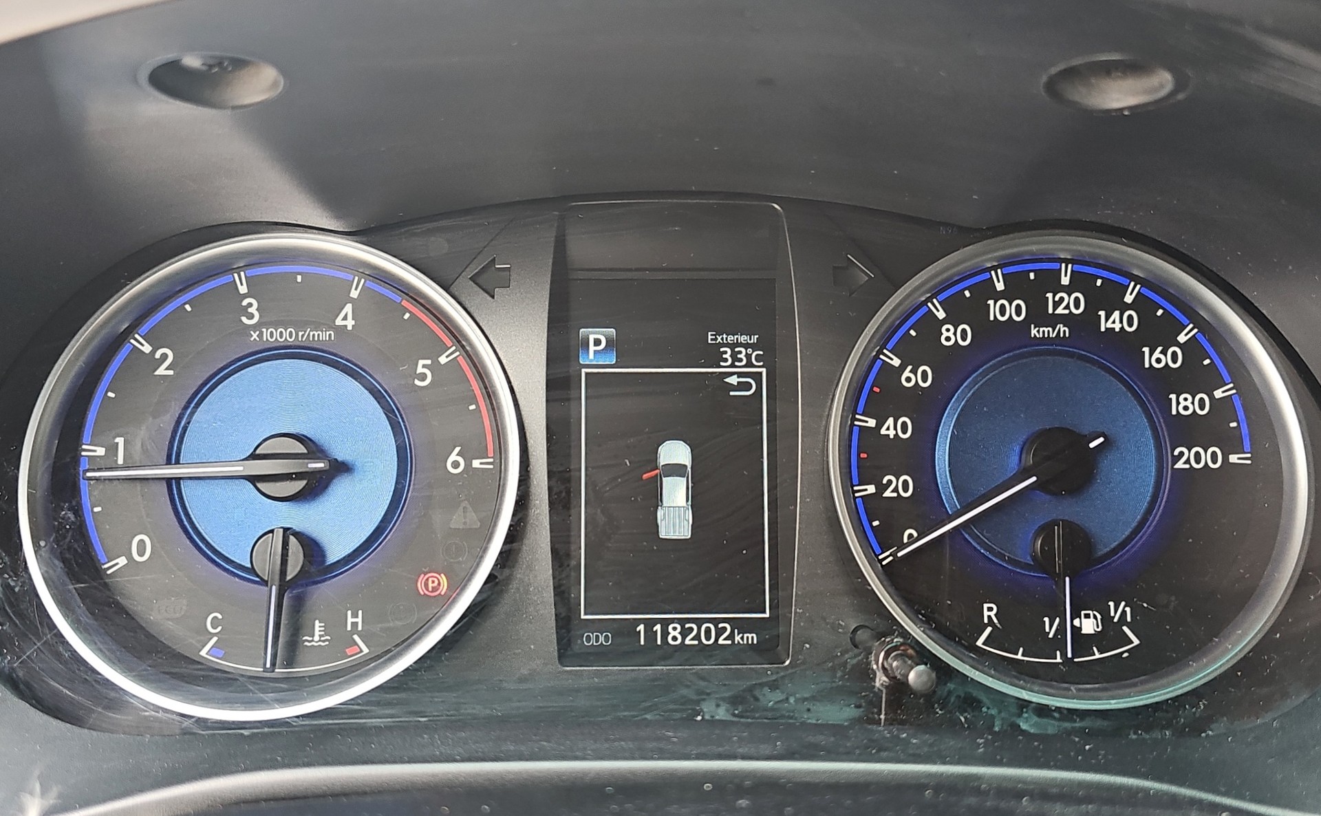 TOYOTA Hilux 2.4-4D Sol Premium Double Cab 4x4 A-image-18