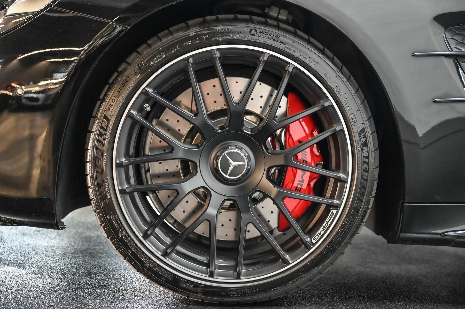 MERCEDES-BENZ SL 63 AMG Speedshift-image-17