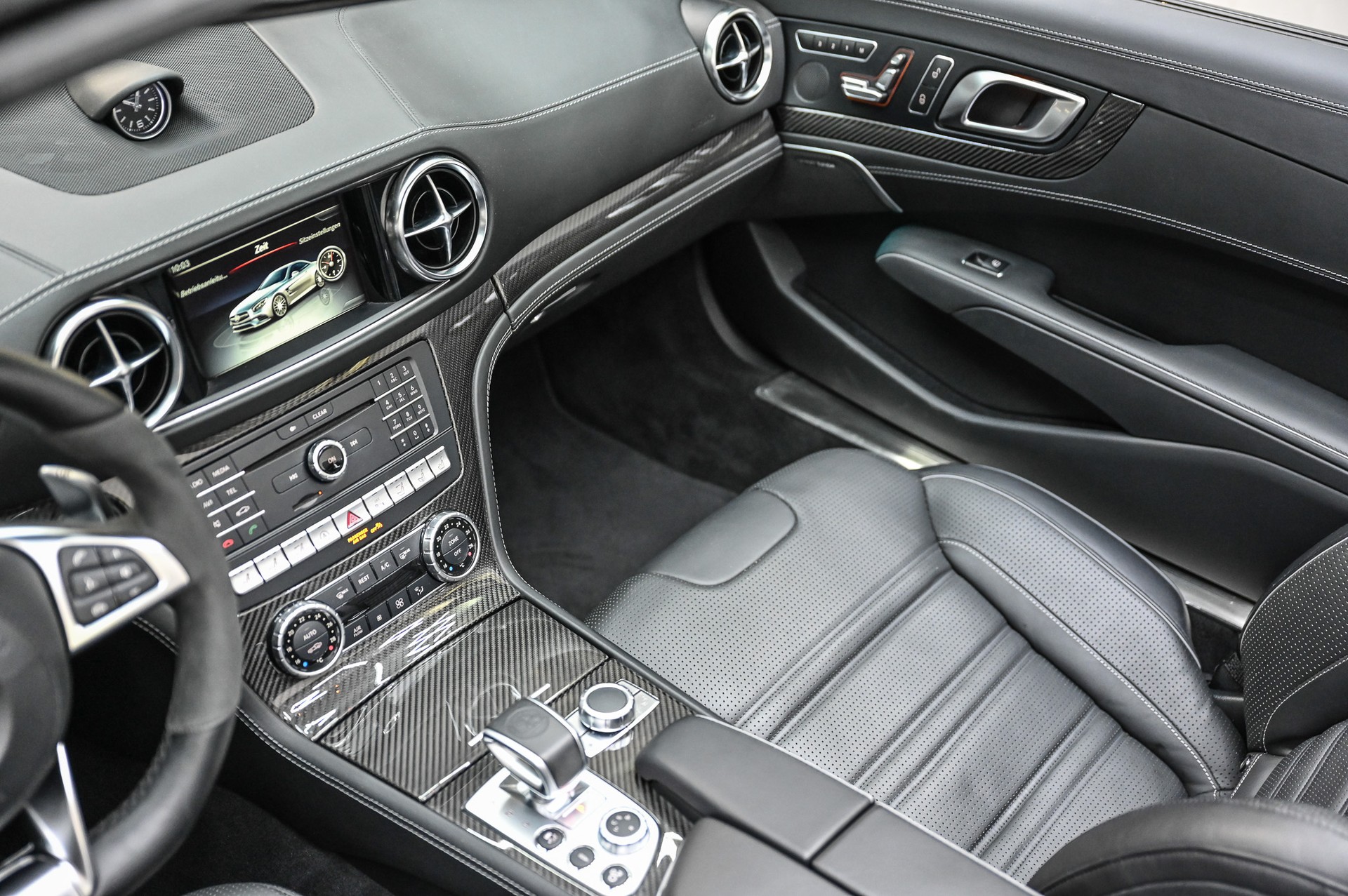 MERCEDES-BENZ SL 63 AMG Speedshift-image-28