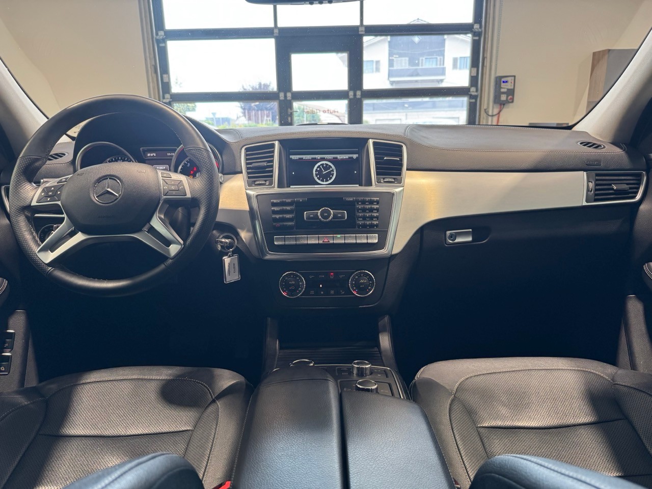 MERCEDES-BENZ GL 350 Bluetec 4M-image-15