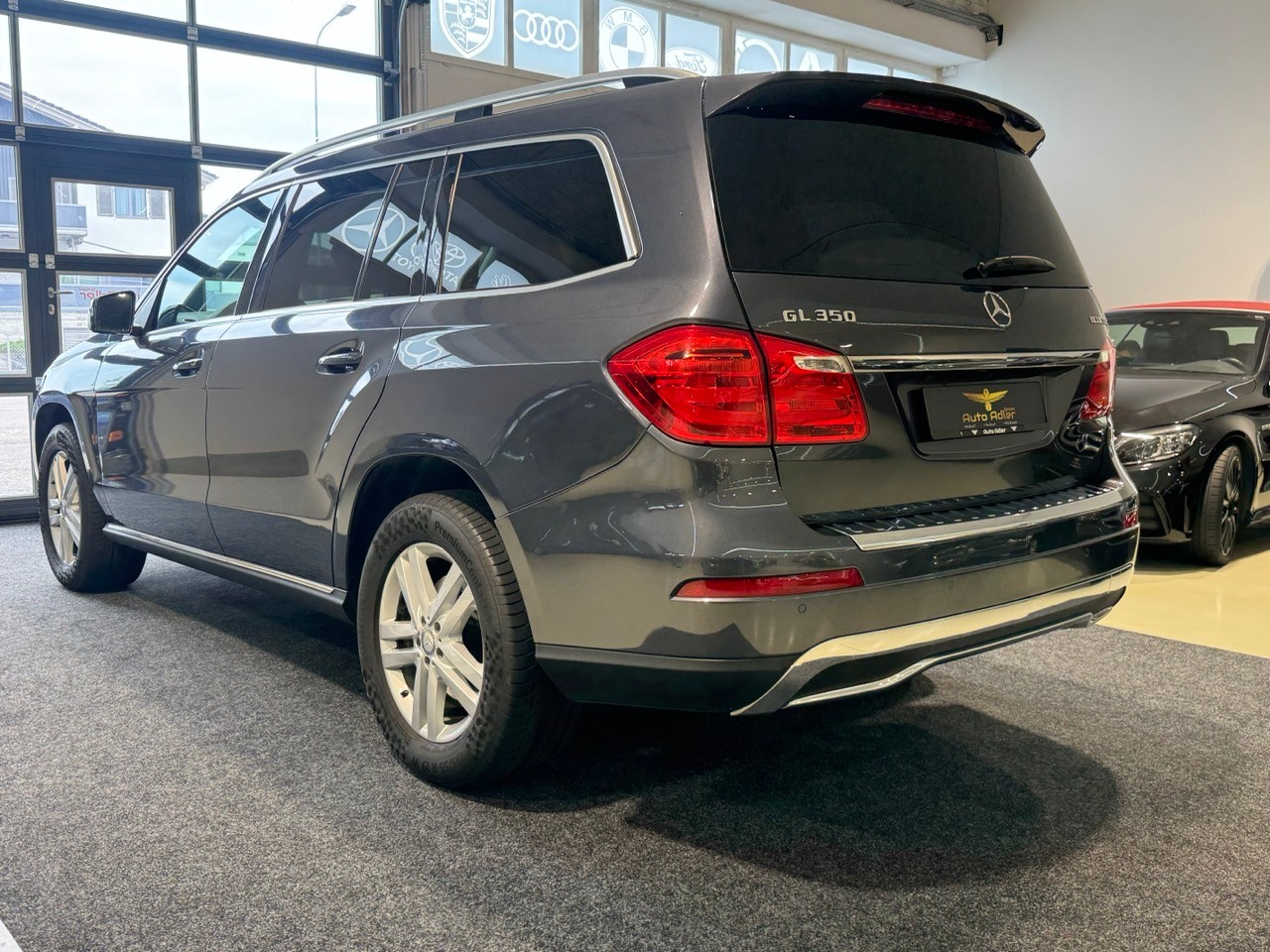 MERCEDES-BENZ GL 350 Bluetec 4M-image-6