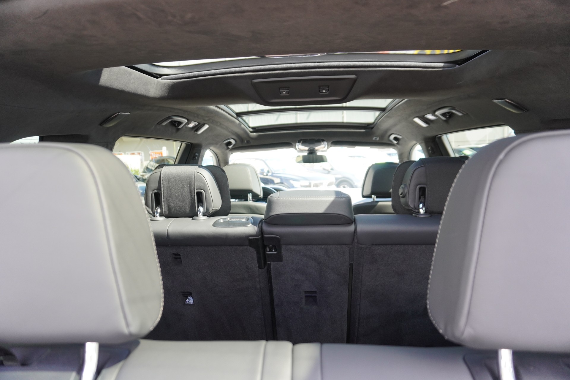 BMW X7 xDrive 48V 40d Steptronic M-PAKET!!! INDIVIDUAL!!! 7-PLÄTZER!!!-image-10