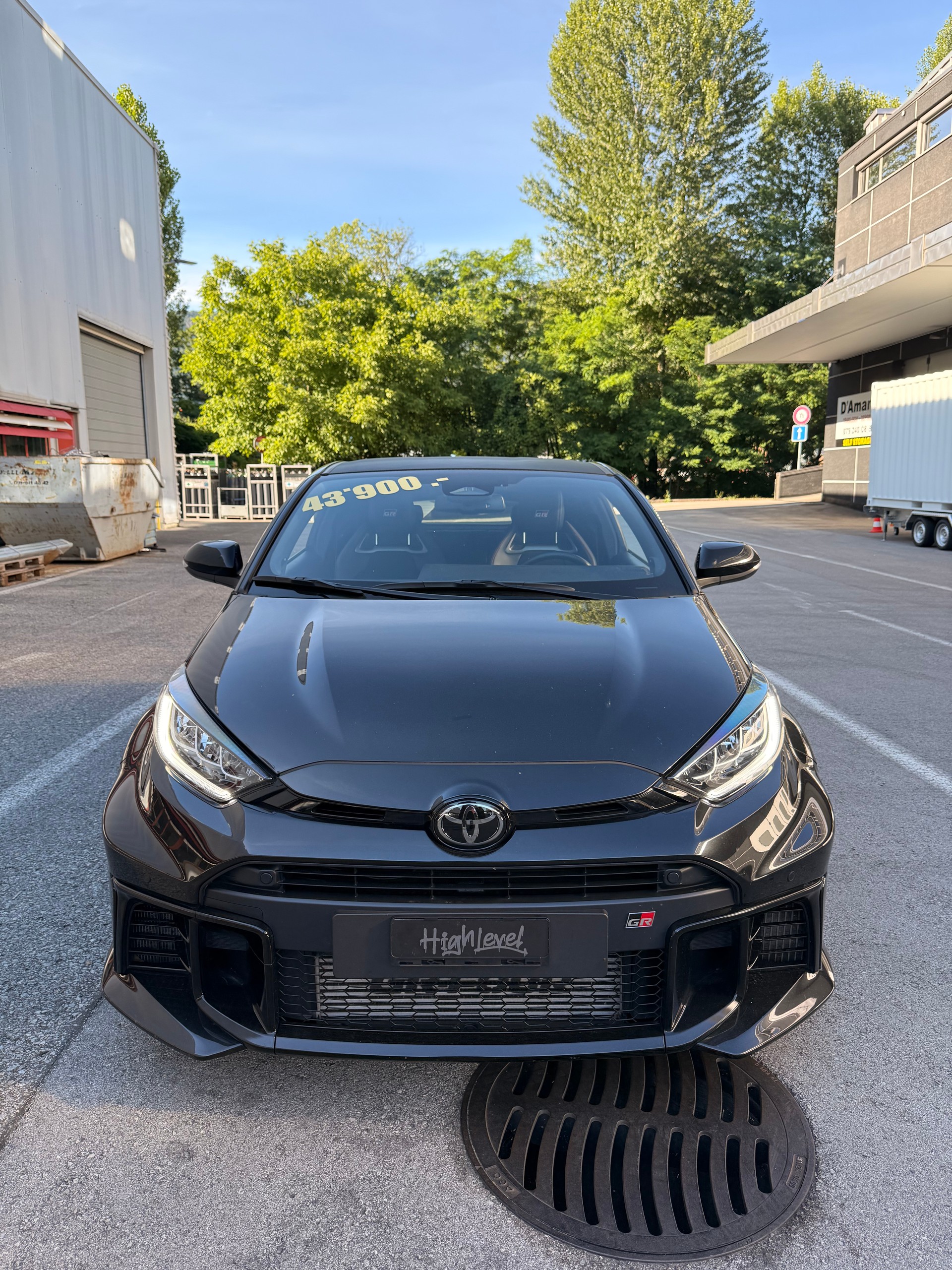 TOYOTA Yaris 1.6 GR Sport A-image-0
