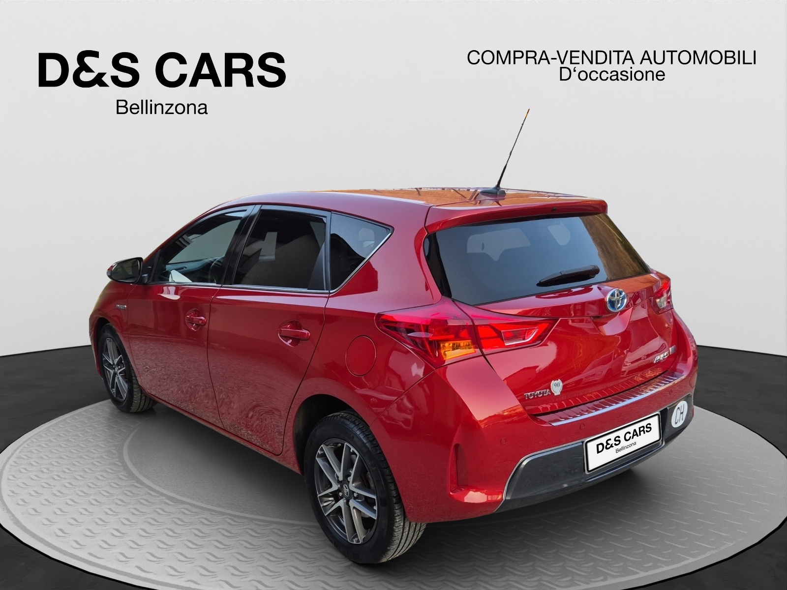 TOYOTA Auris 1.8 16V HSD Linea Trend-image-3