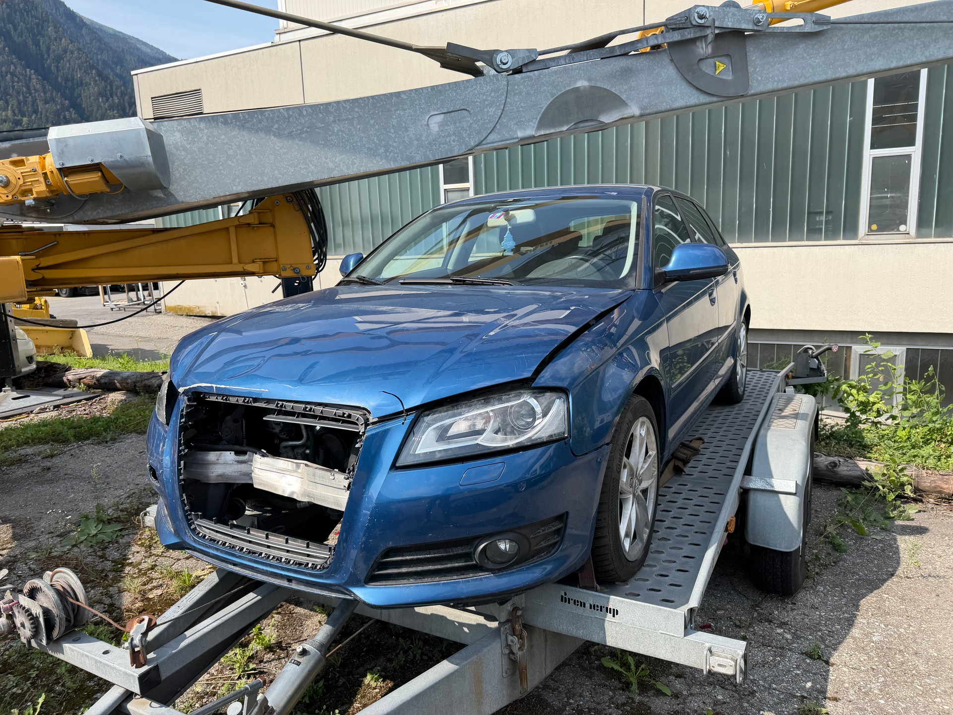 AUDI A3 Sportback 1.8 TFSI Ambiente quattro-image-0