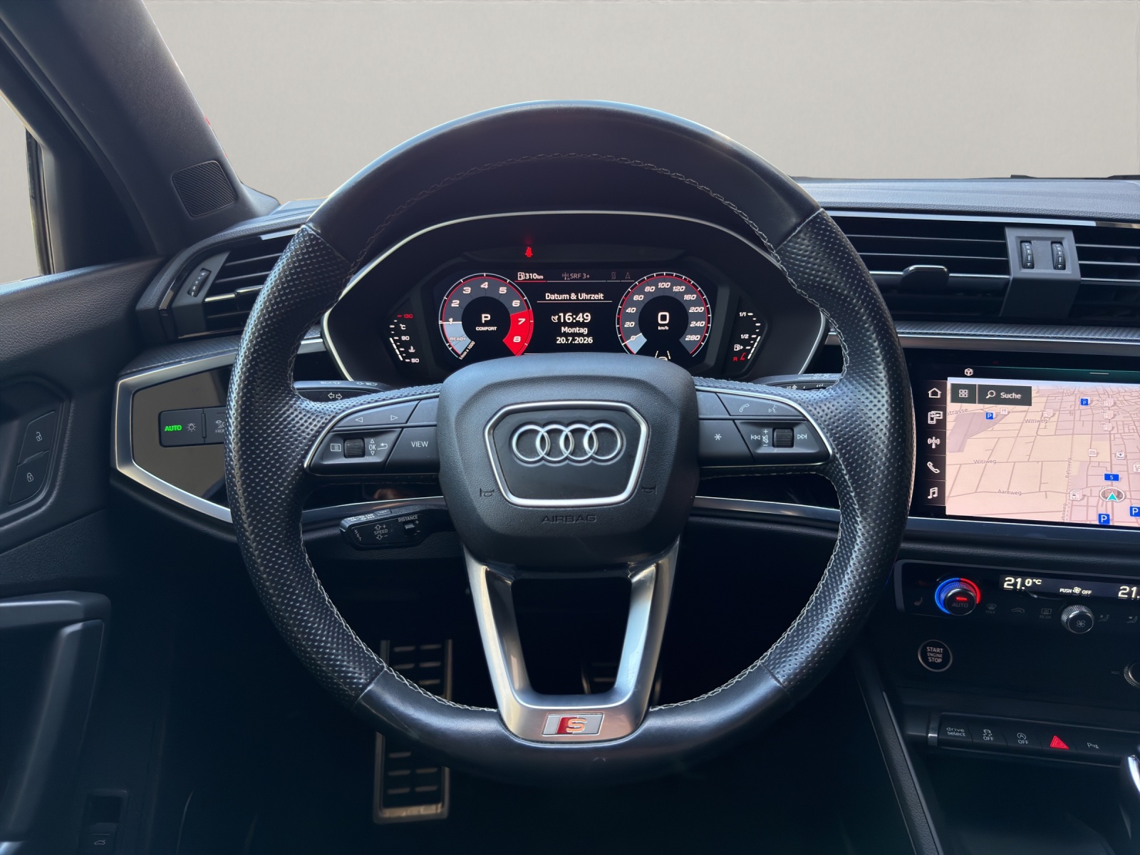 AUDI Q3 1.5 35 TFSI S line S-Tronic-image-11