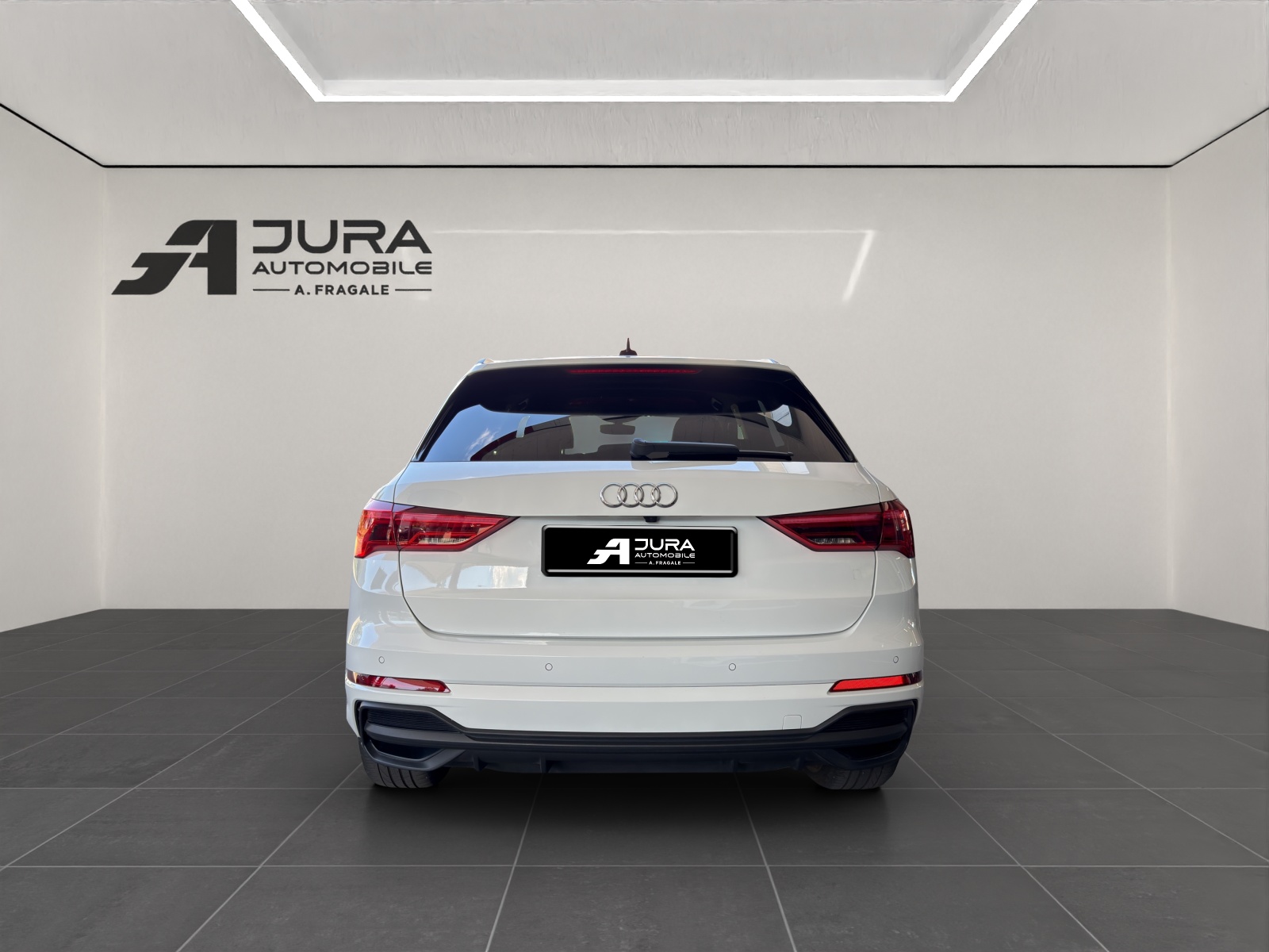 AUDI Q3 1.5 35 TFSI S line S-Tronic-image-5
