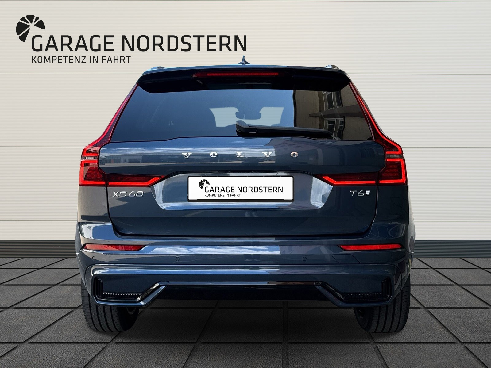 VOLVO XC60 2.0 T6 TE Ultra Dark eAWD-image-3