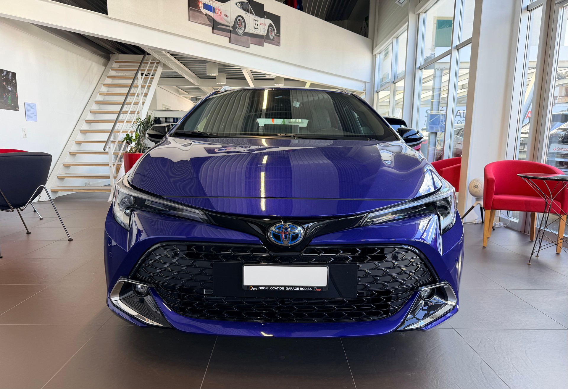 TOYOTA Corolla Touring Sports 1.8 HSD Trend e-CVT-image-1