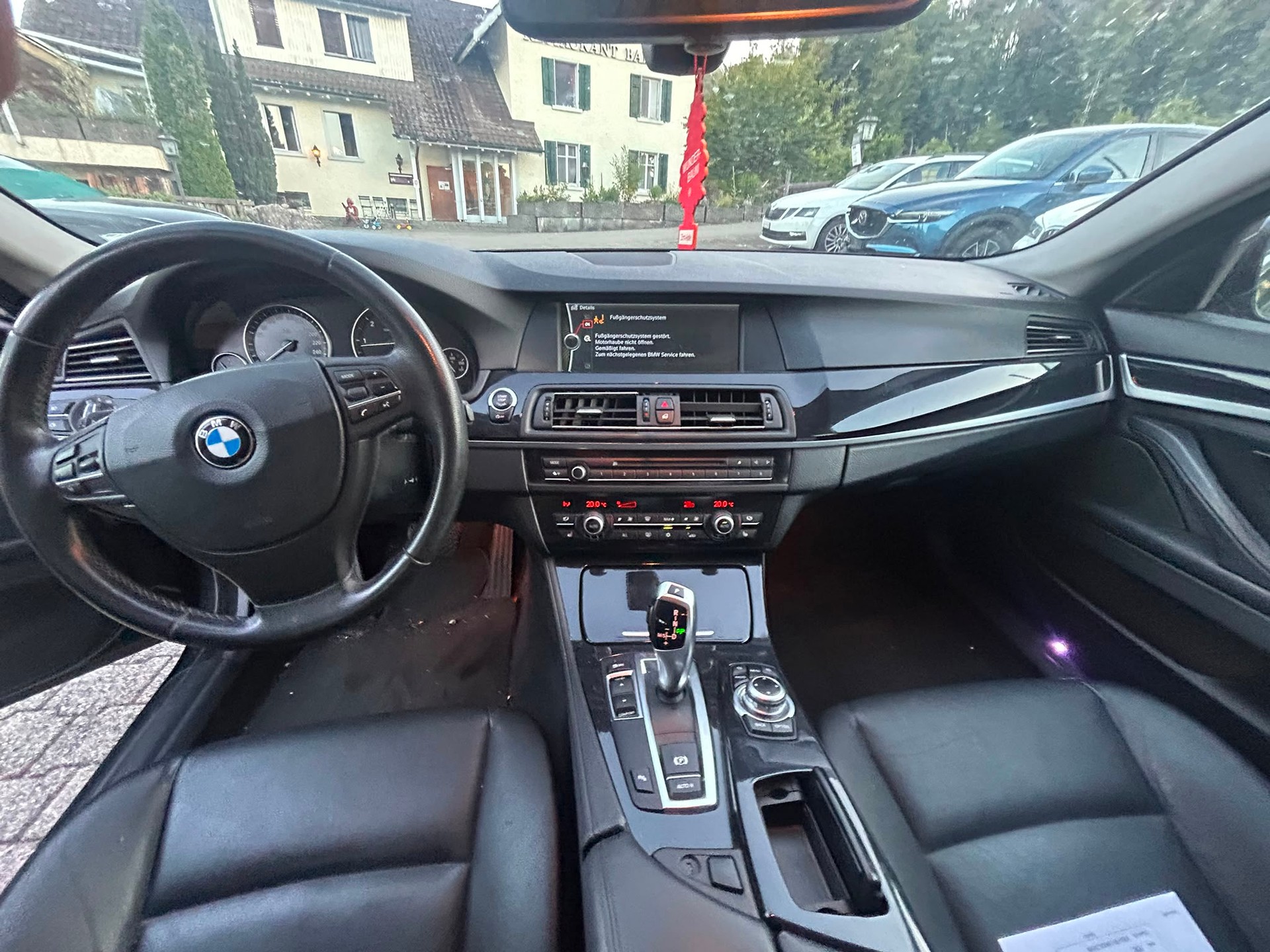 BMW 520d Steptronic-image-7