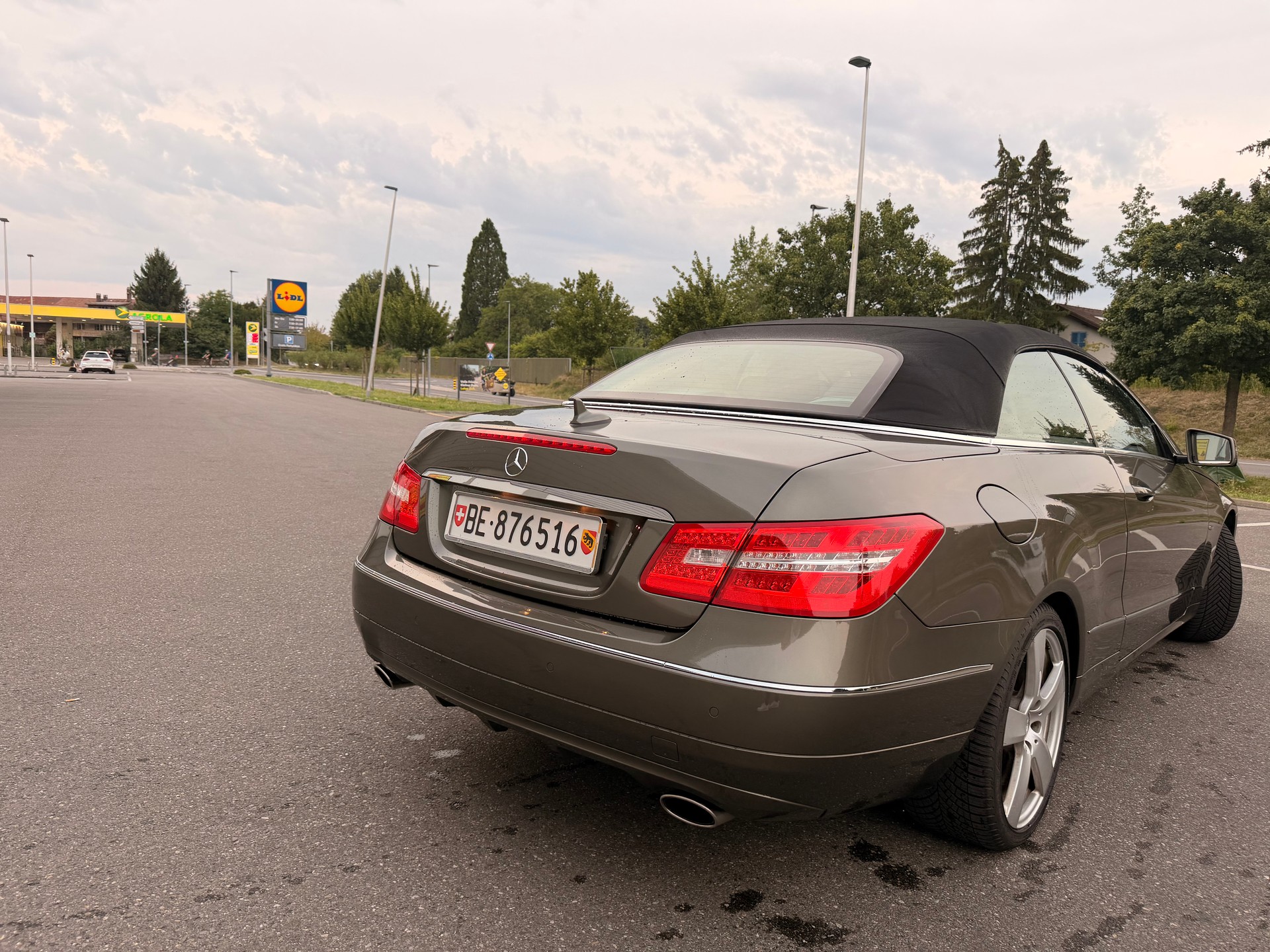MERCEDES-BENZ E 350 CGI BlueEF-image-5