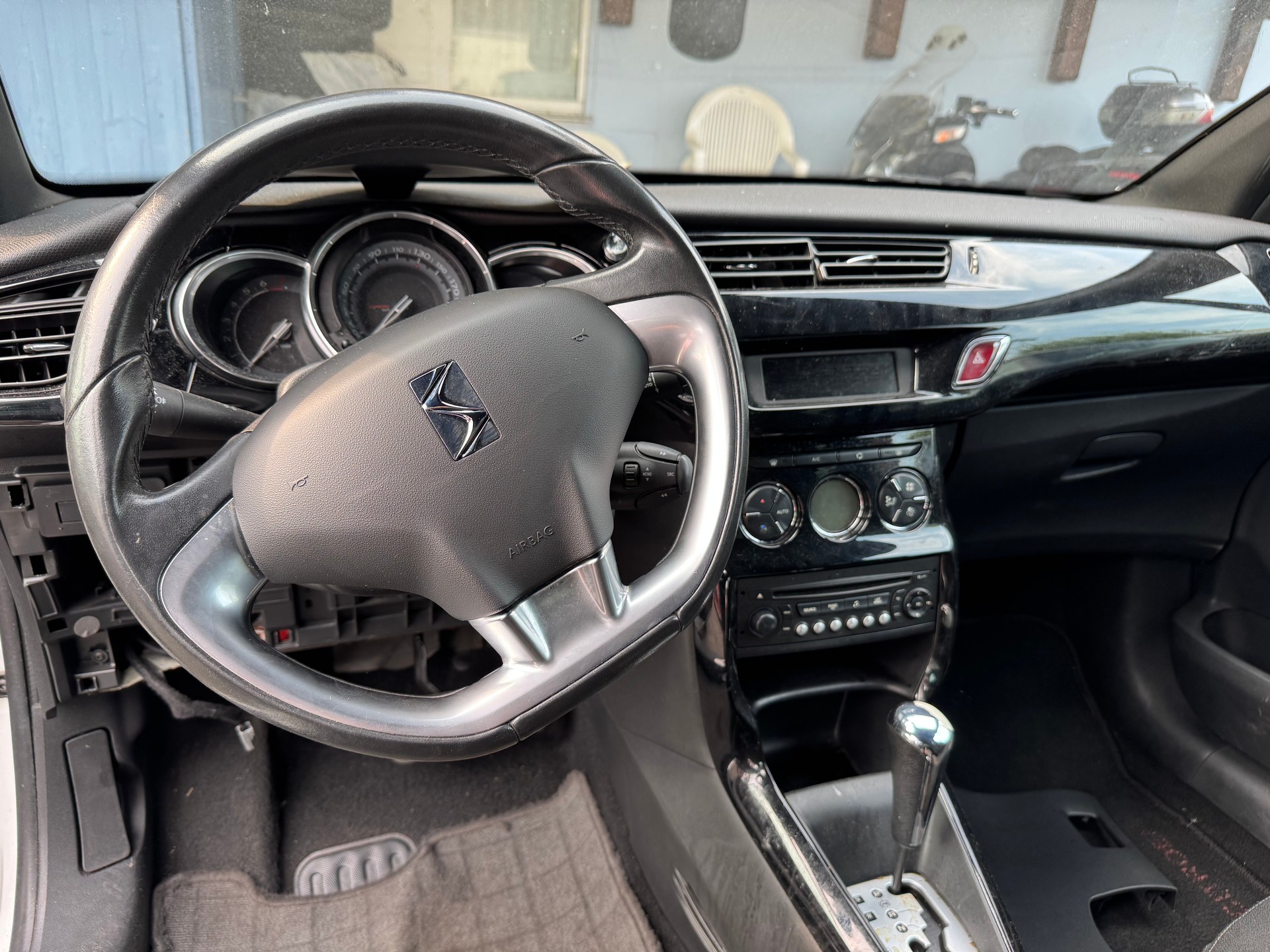 DS AUTOMOBILES DS3 1.6 VTi SO Chic Automatic-image-5