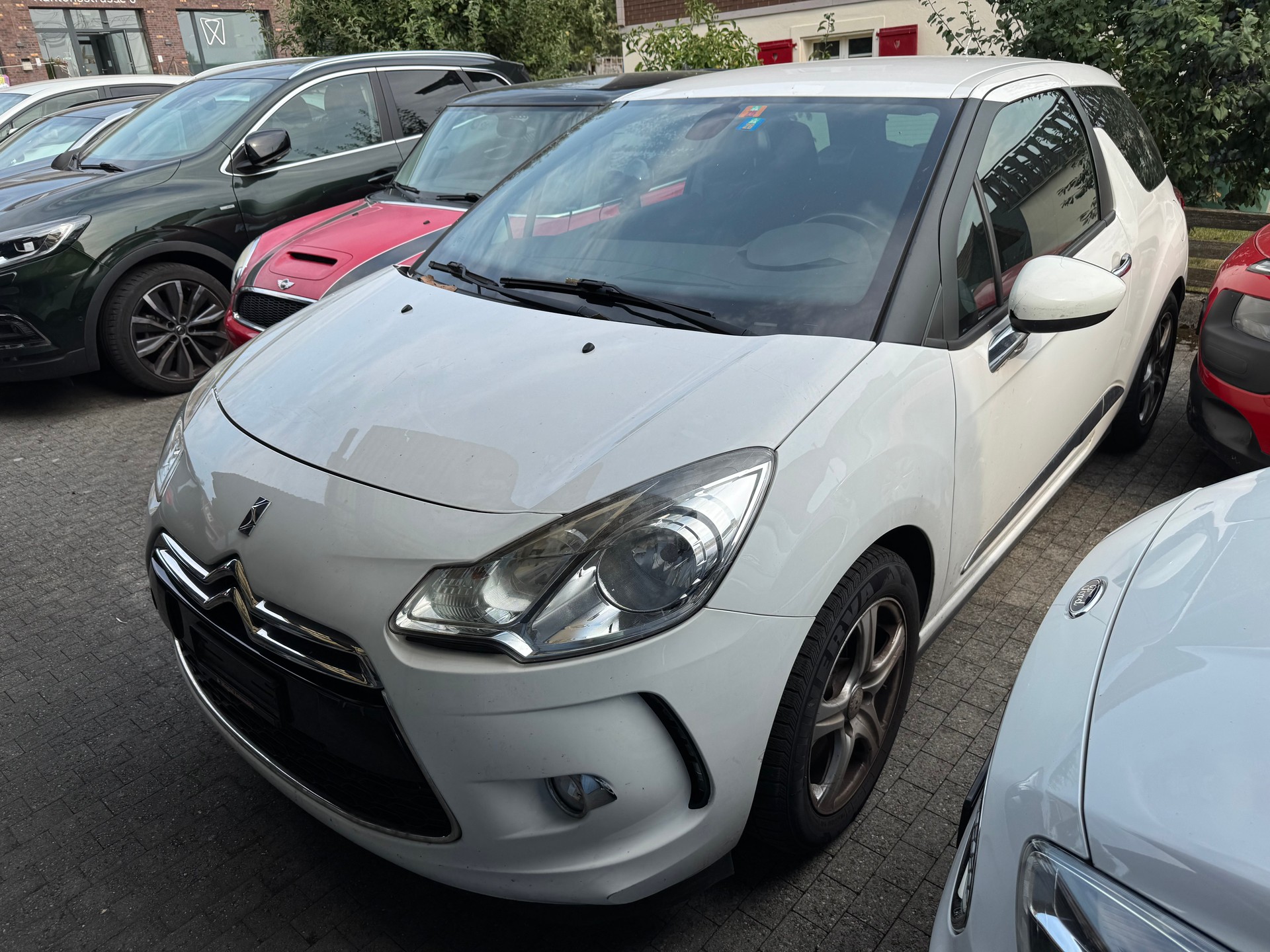 DS AUTOMOBILES DS3 1.6 VTi SO Chic Automatic-image-2