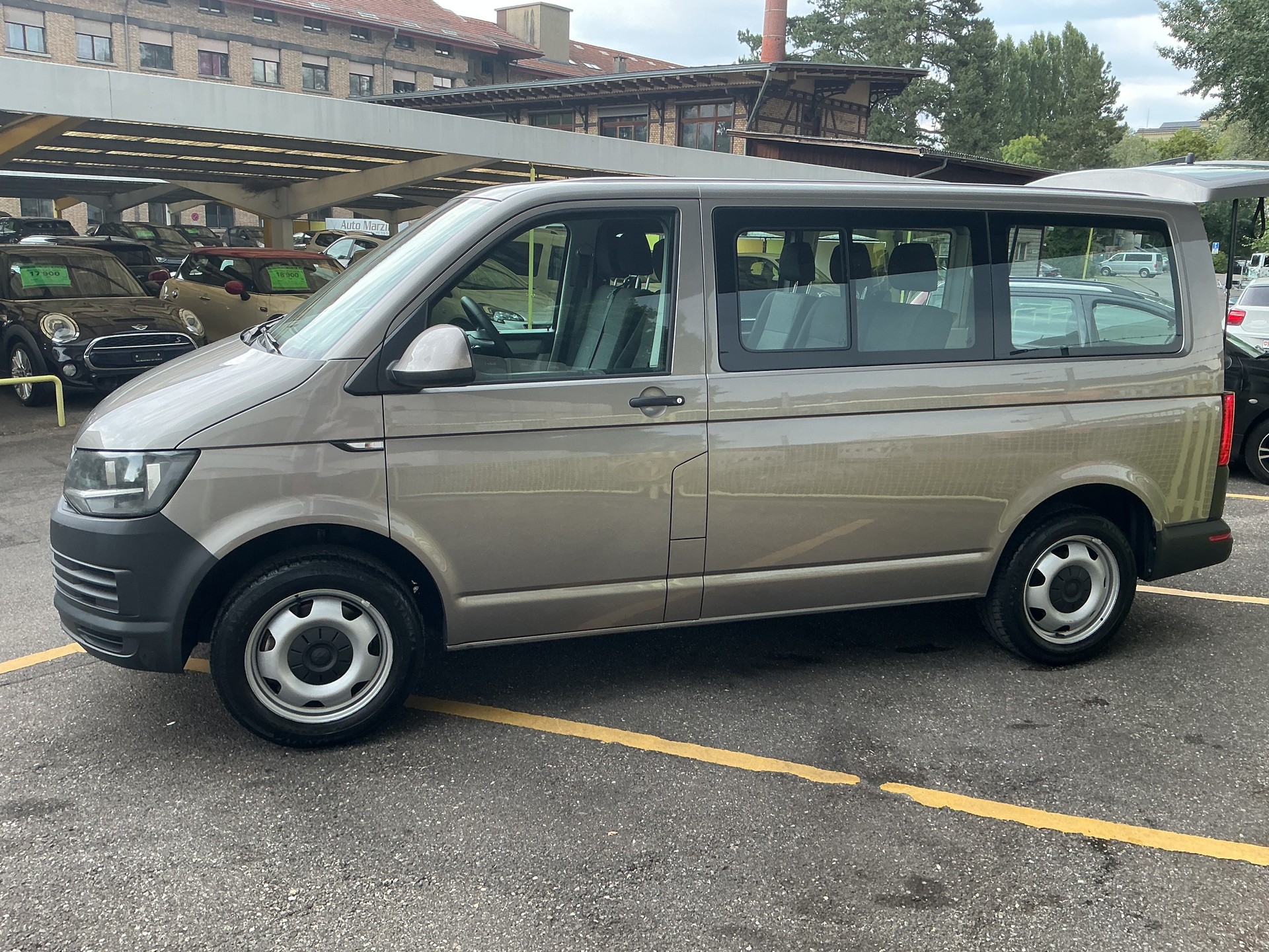 VW T6 Caravelle 2.0 TSI Trendline DSG LWB-image-6