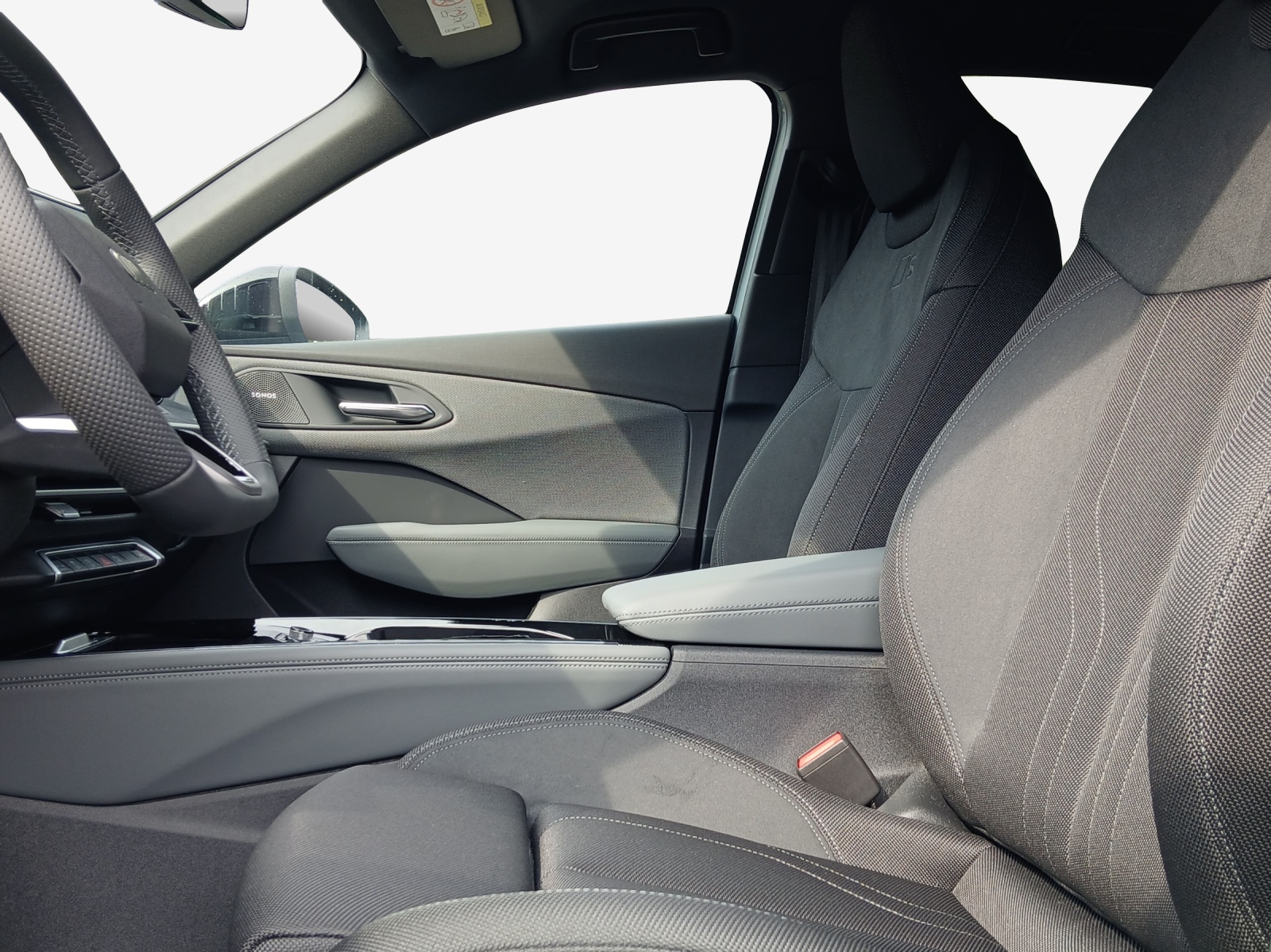 AUDI Q3 Sportback 110 kW TFSI S tronic-image-7