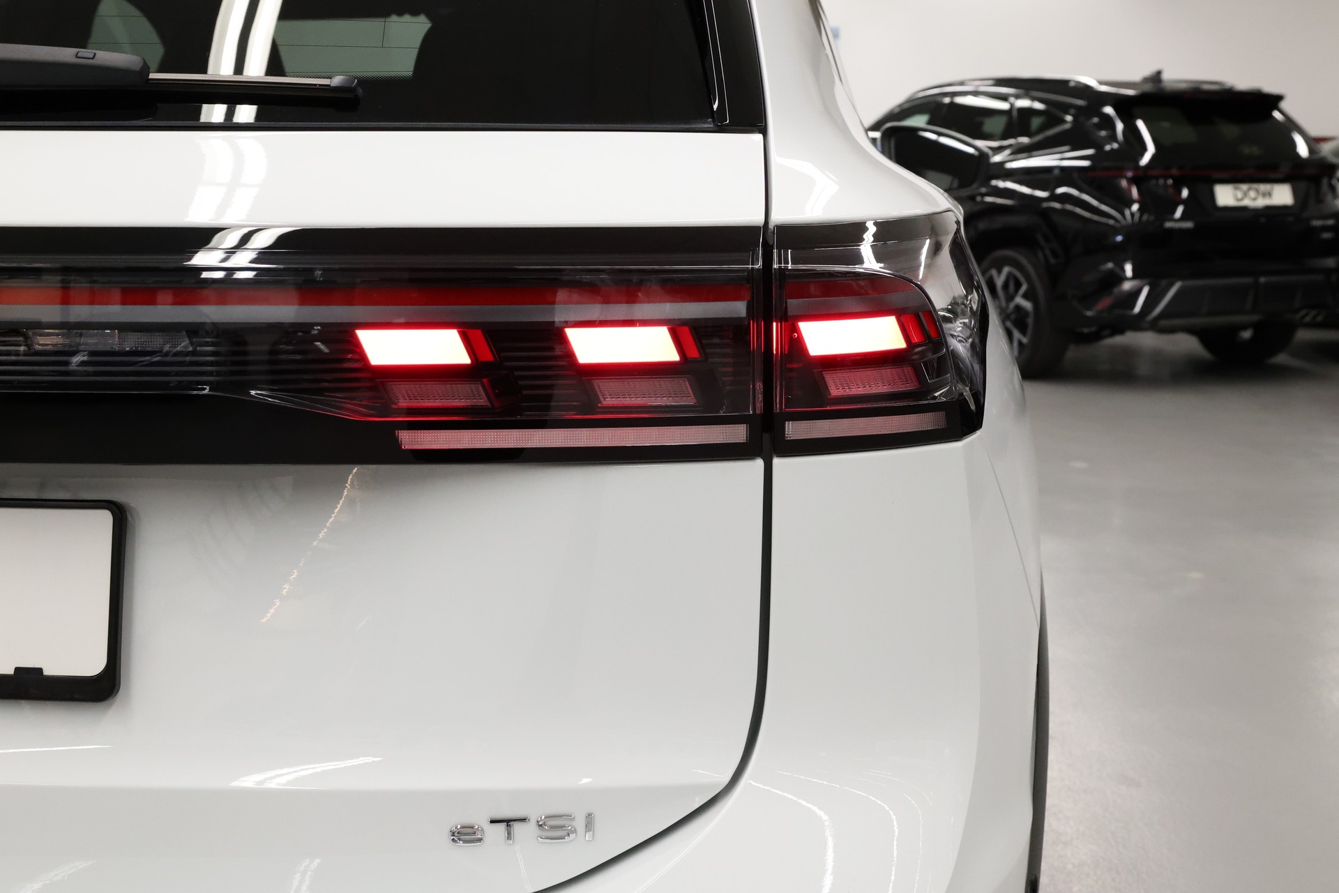 VW Tiguan 1.5 TSI R-Line DSG-image-10