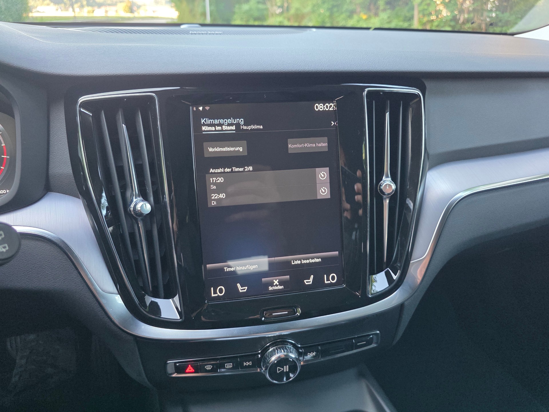 VOLVO V60 T6 AWD Momentum Geartronic / Neu ab mfk.-image-13