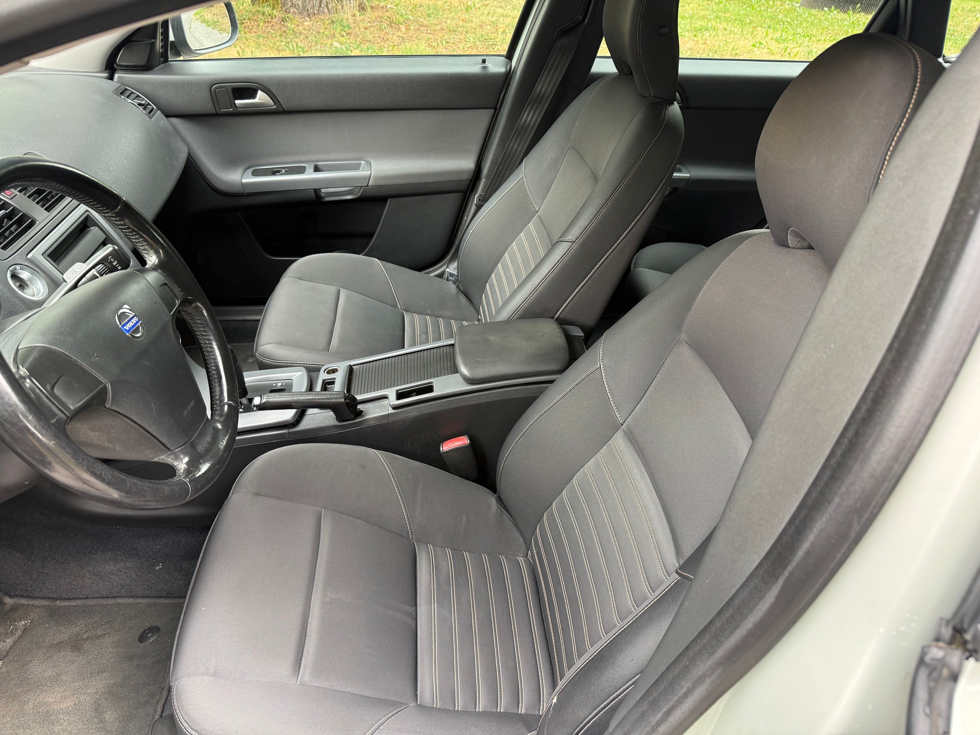 VOLVO V50 D3 Kinetic Geartronic-image-8