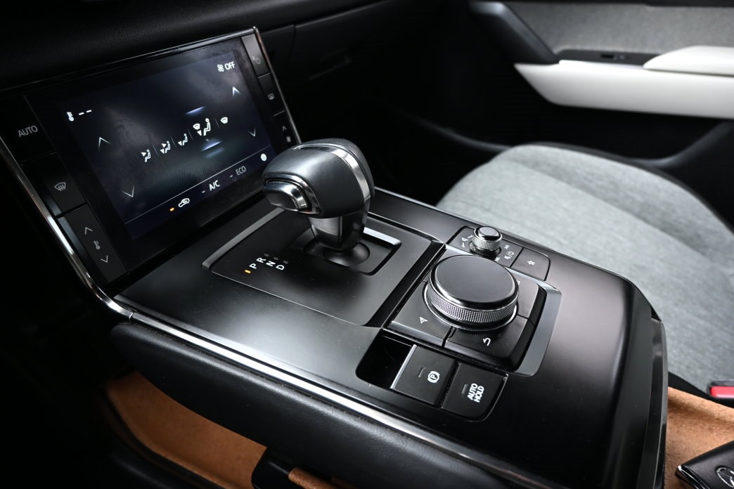 MAZDA MX-30 e-Skyactiv Ambition-image-10