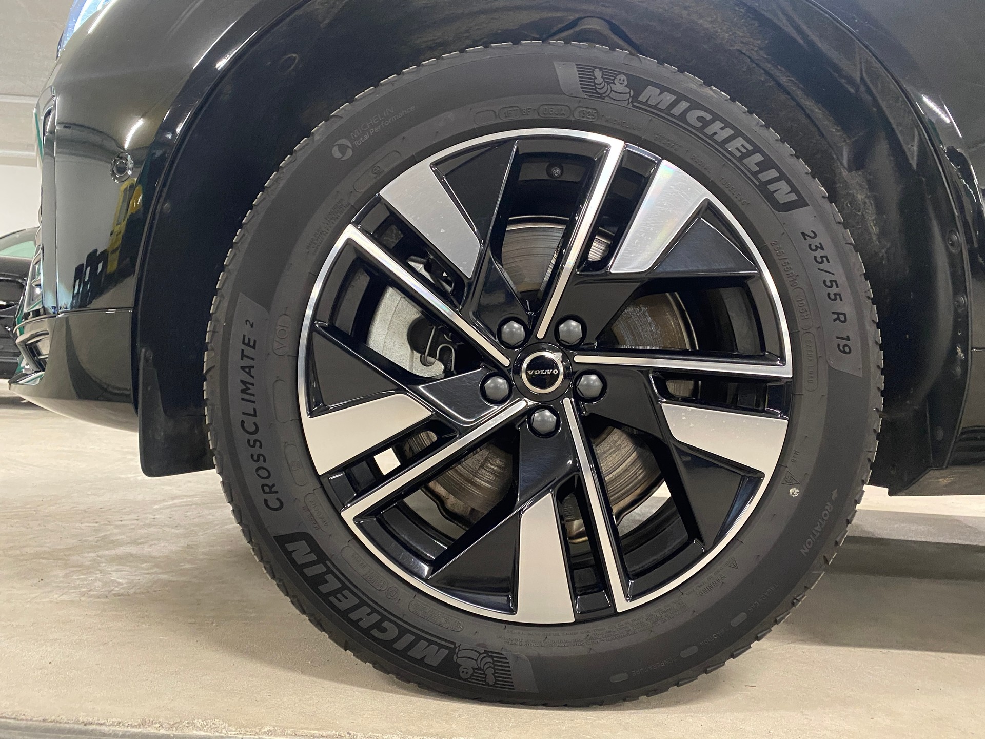 VOLVO XC60 2.0 T8 TE Plus Dark eAWD-image-15