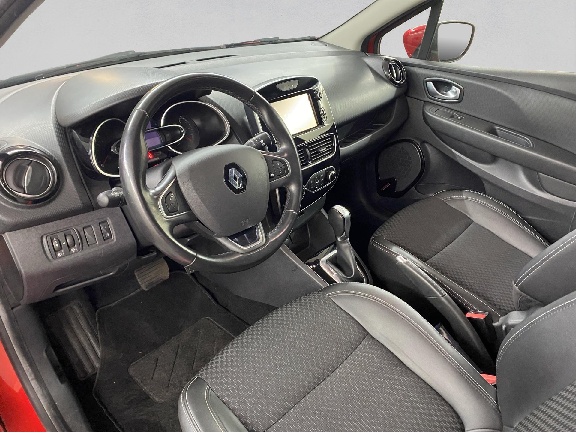 RENAULT Clio Grandtour 1.5 dCi Intens EDC-image-11