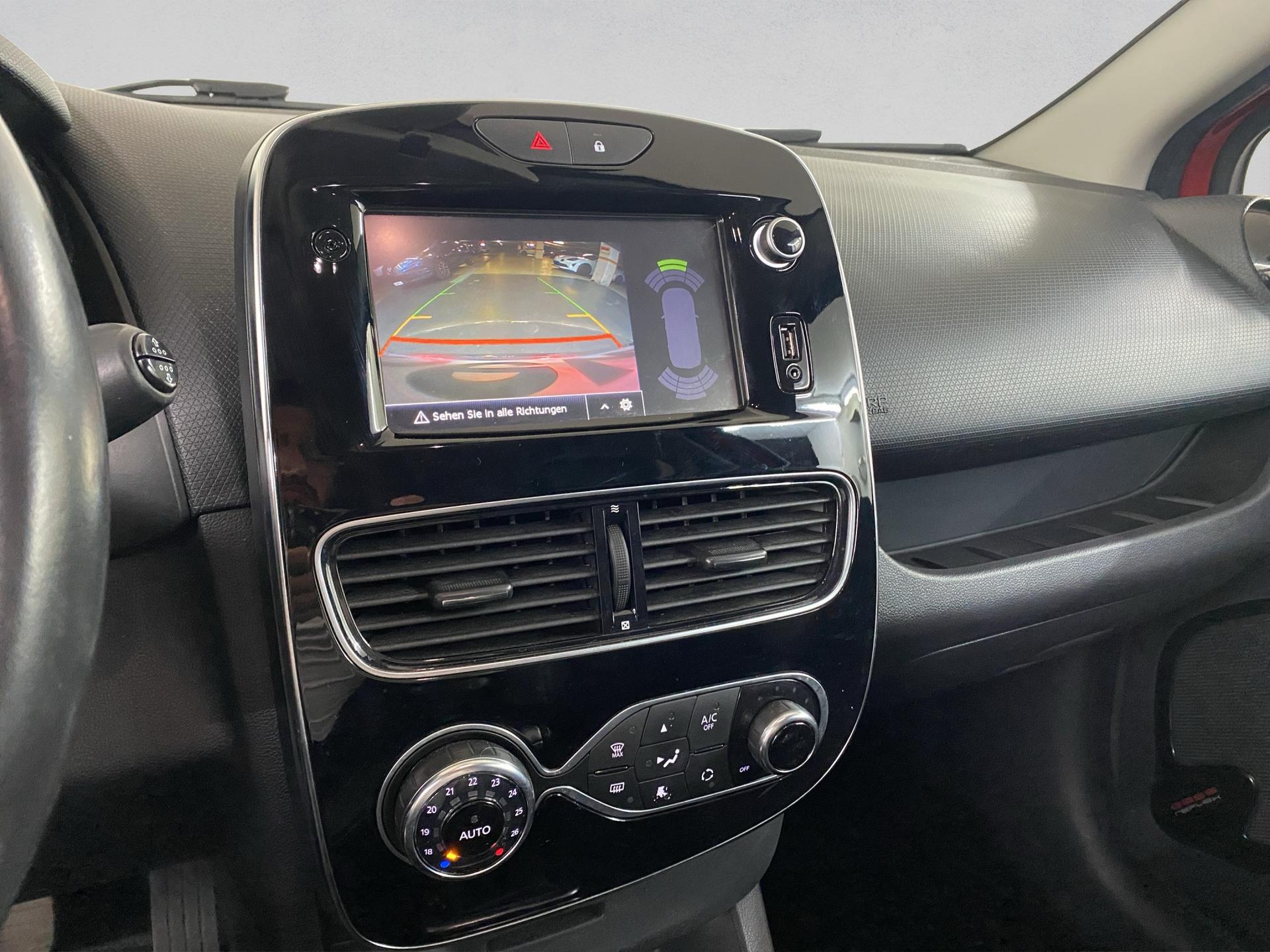 RENAULT Clio Grandtour 1.5 dCi Intens EDC-image-10