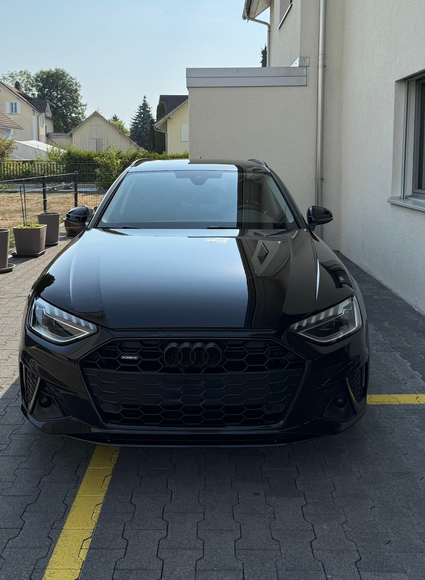 AUDI AUDI A4 AV 40 TDI-image-0
