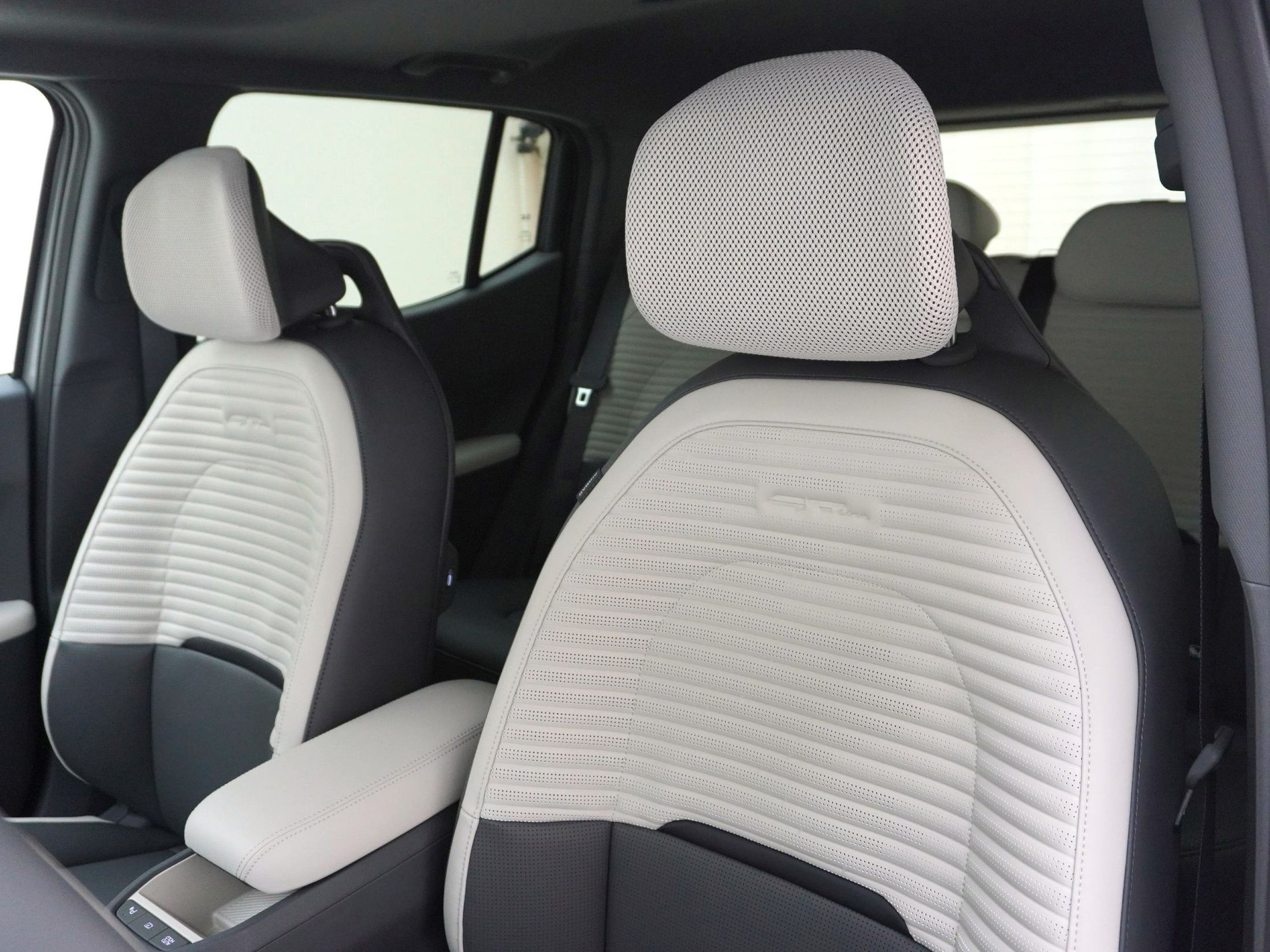 KIA EV2 61 kWh GT-Line-image-12