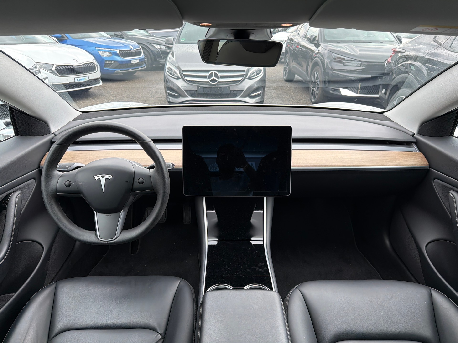 TESLA Model 3 Long Range Dual Motor AWD-image-14