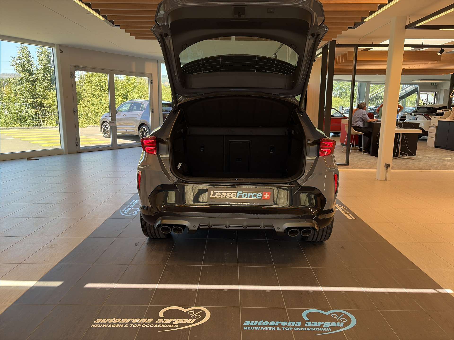 CUPRA Formentor 2.0TSi VZ 4Drive DSG-Automat-image-7