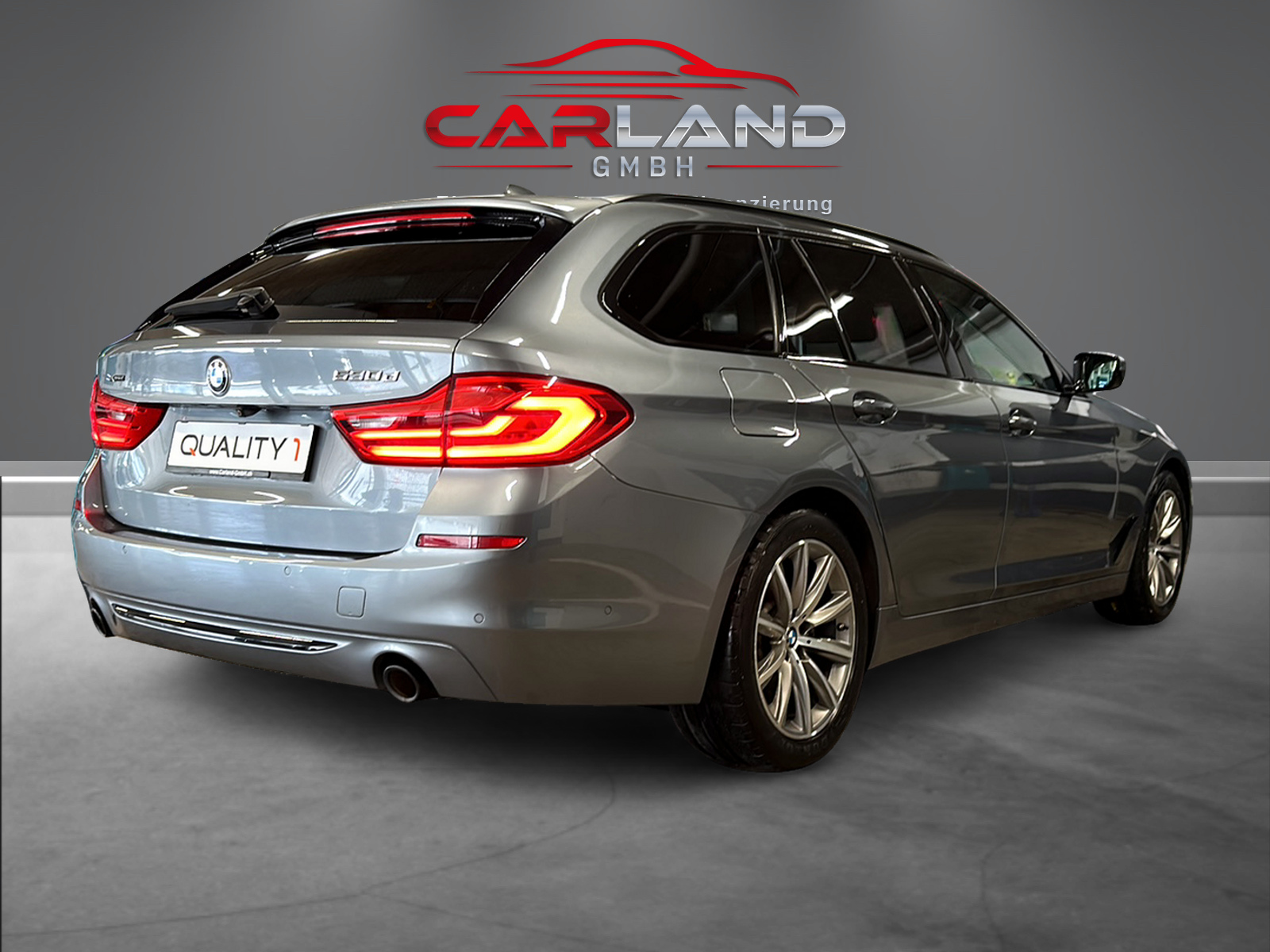 BMW 530d xDrive Touring Sport Line Steptronic-image-5