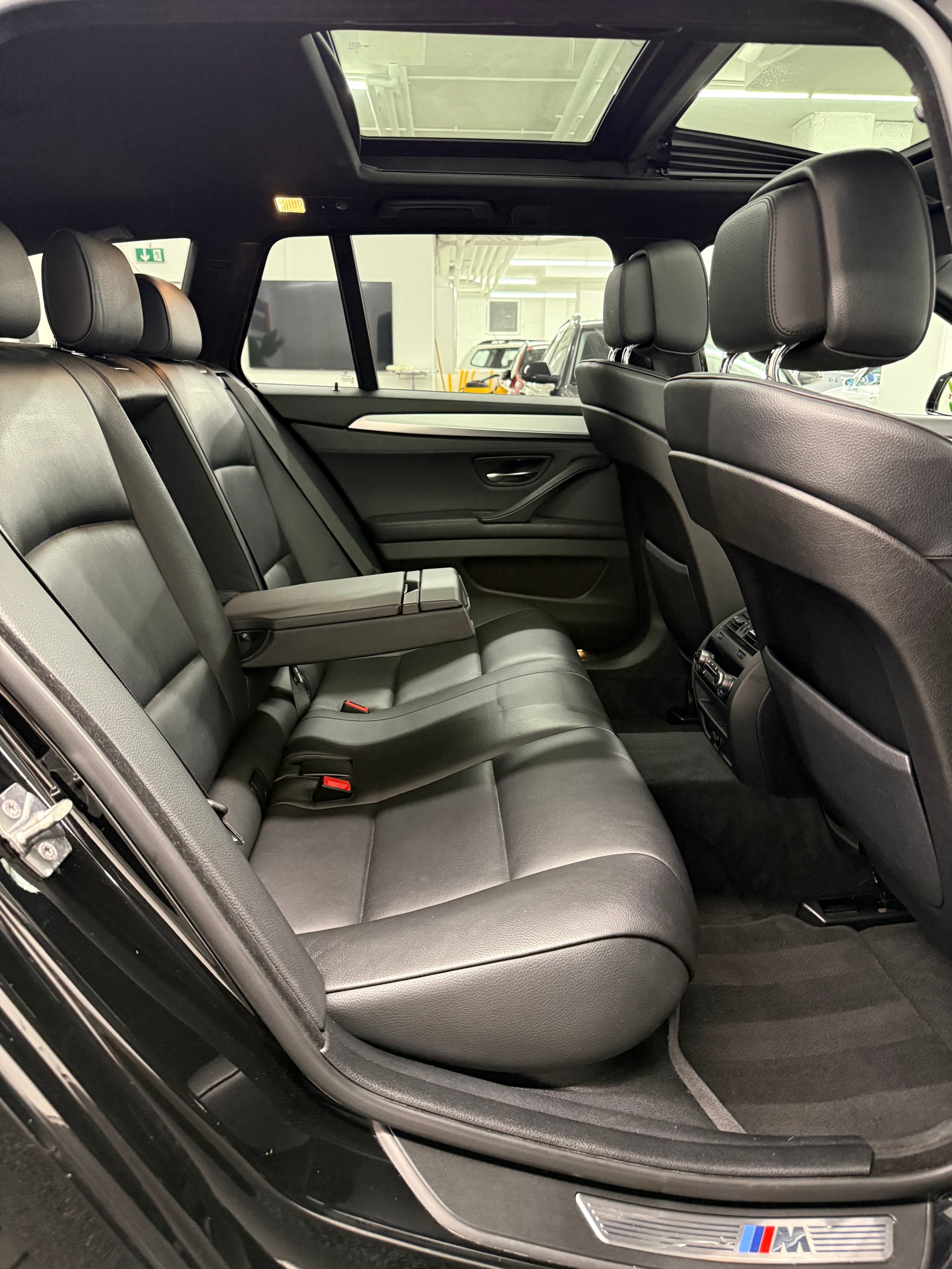 BMW 535d Touring Steptronic M-Paket-image-19