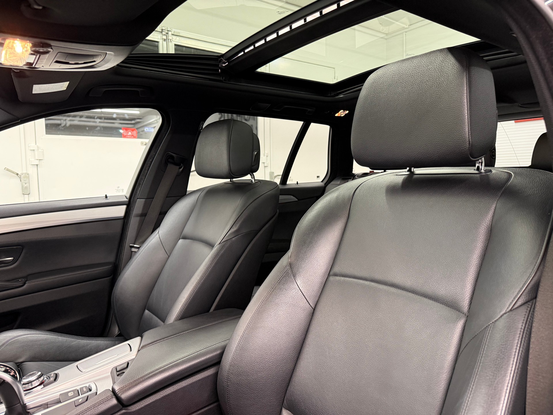 BMW 535d Touring Steptronic M-Paket-image-16