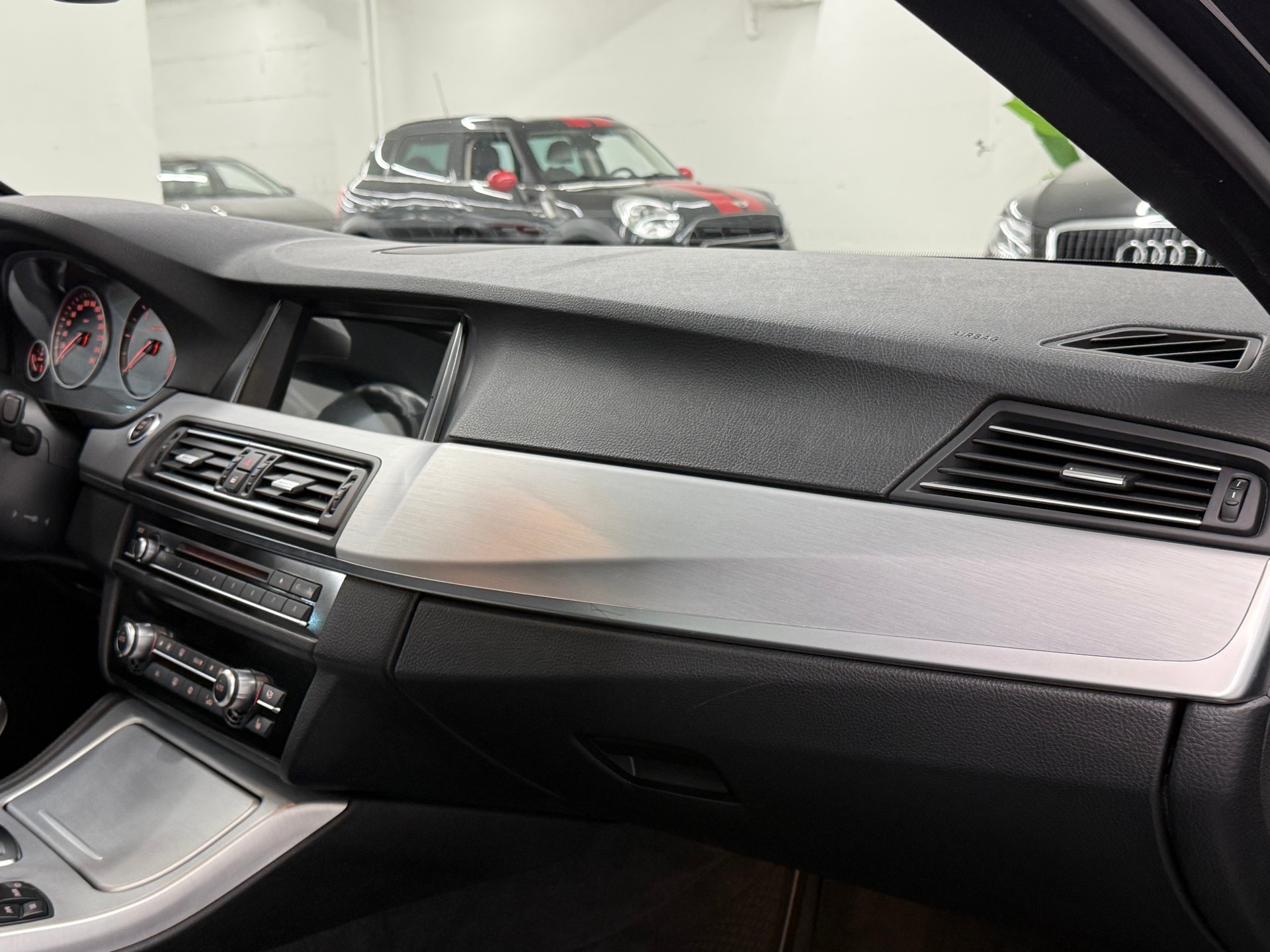 BMW 535d Touring Steptronic M-Paket-image-25