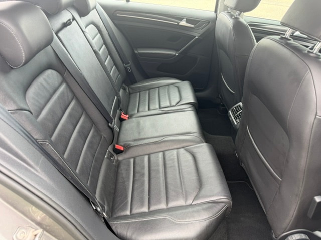 VW Golf 1.4 TSI Highline DSG-image-8