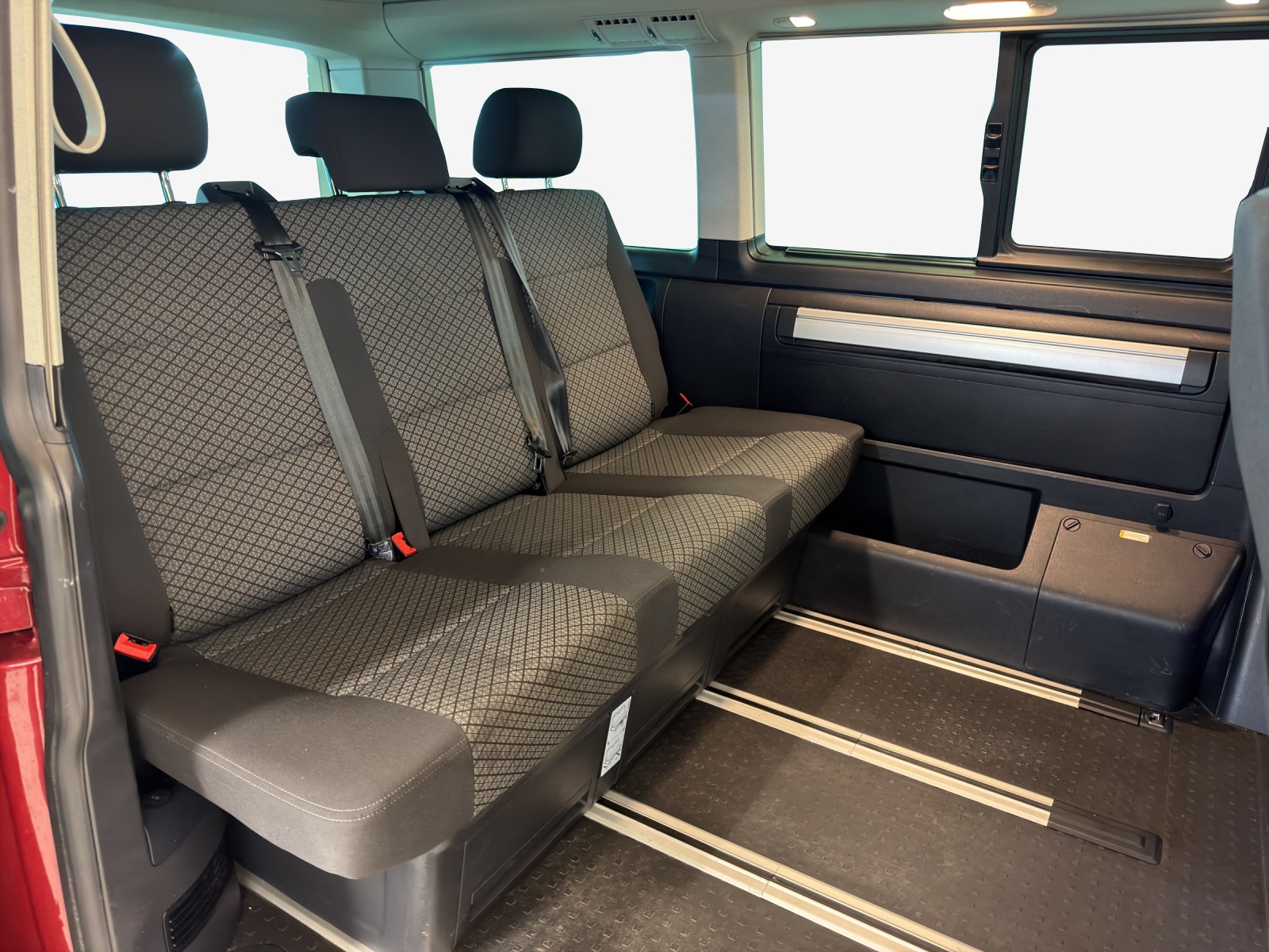 VW T6.1 California 2.0 TDI Beach Edition Spirit 4Motion DSG-image-11