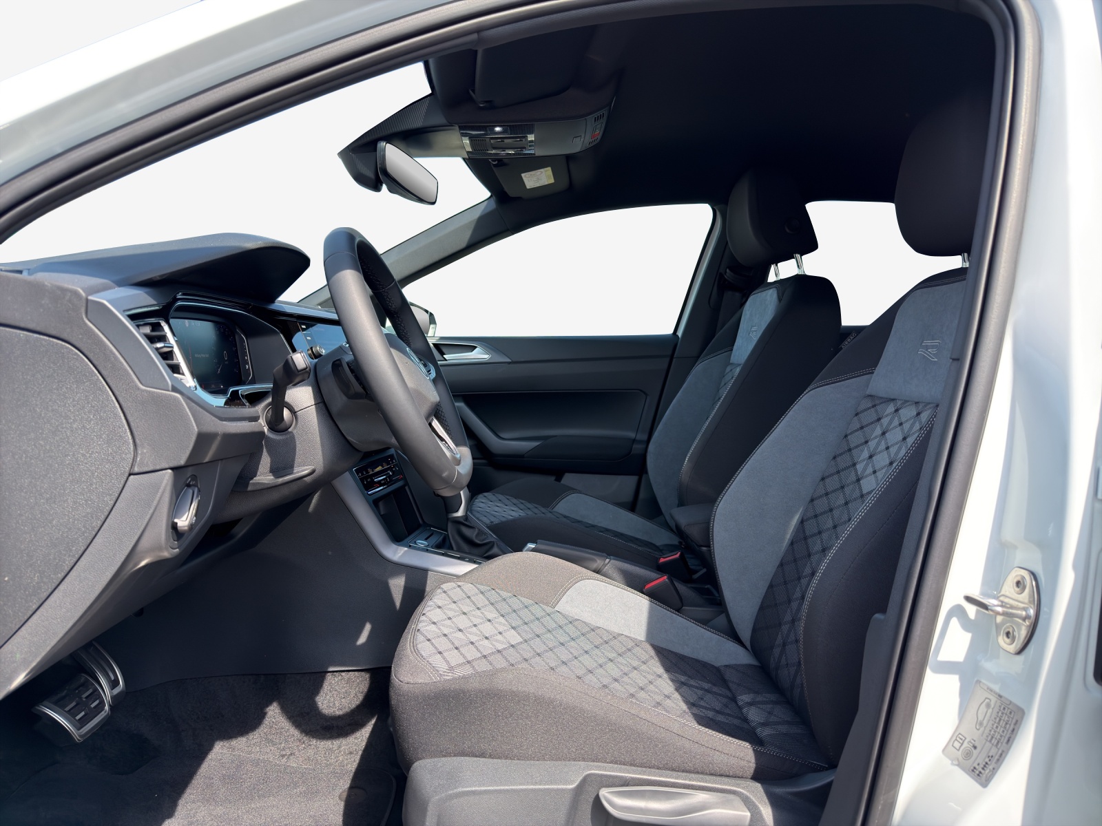 VW Polo 1.0 TSI R-Line DSG-image-7