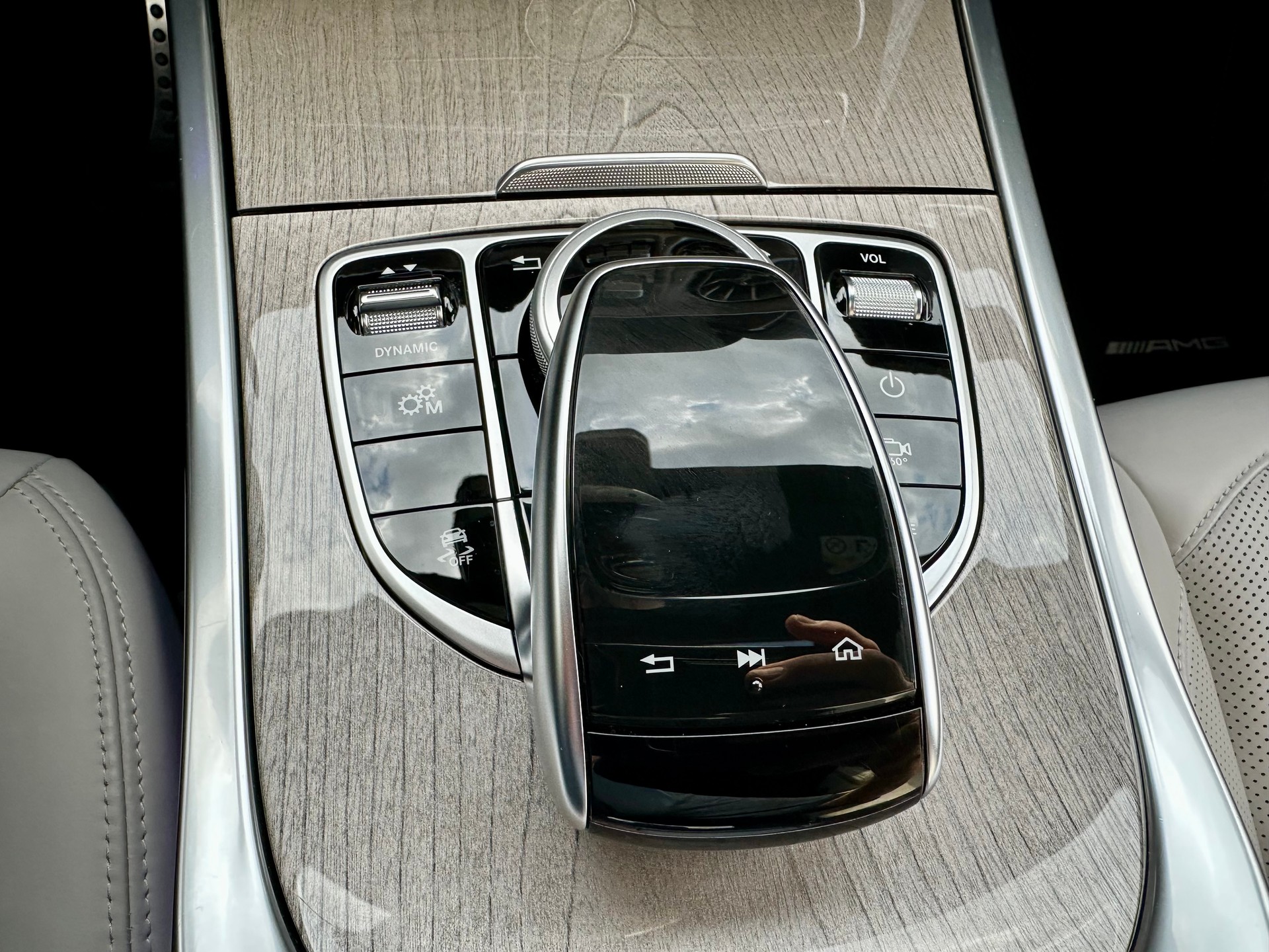MERCEDES-BENZ G 400 d 9G-Tronic-image-22
