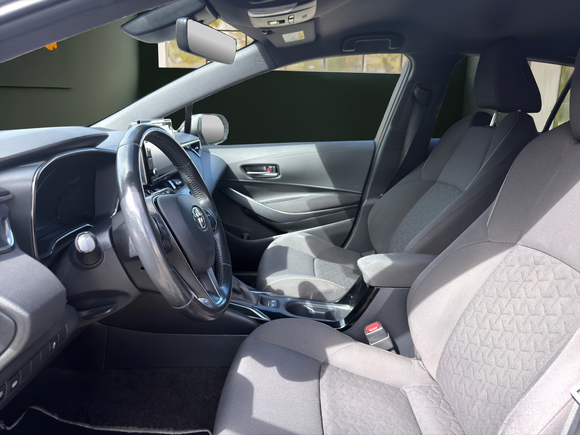 TOYOTA Corolla 1.8 HSD Trend e-CVT-image-8